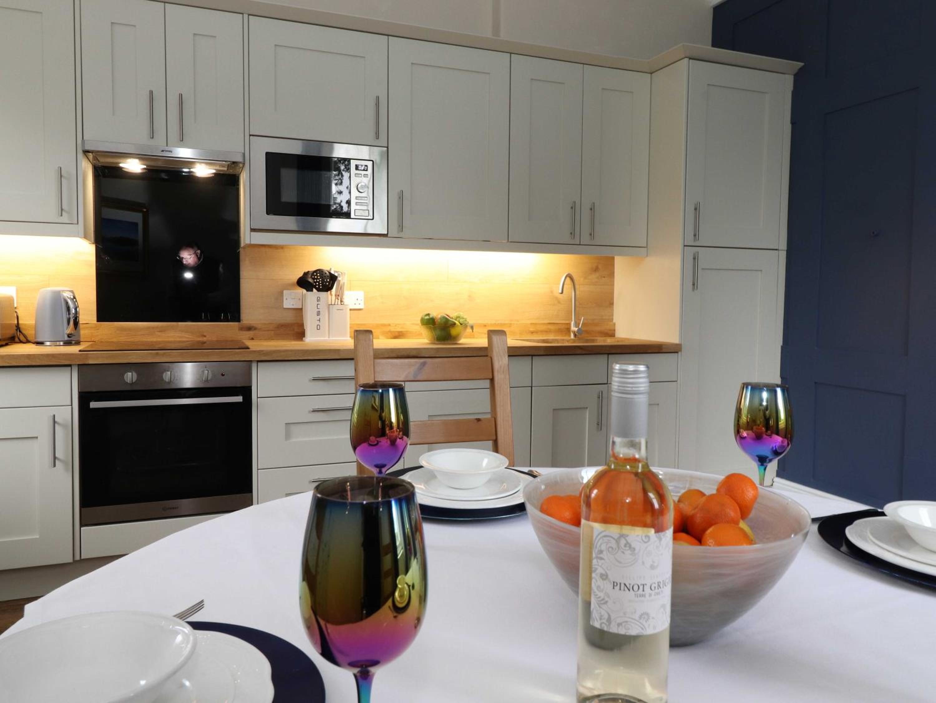 Redwood Rise Apartment Keswick at The Lairbeck view 5