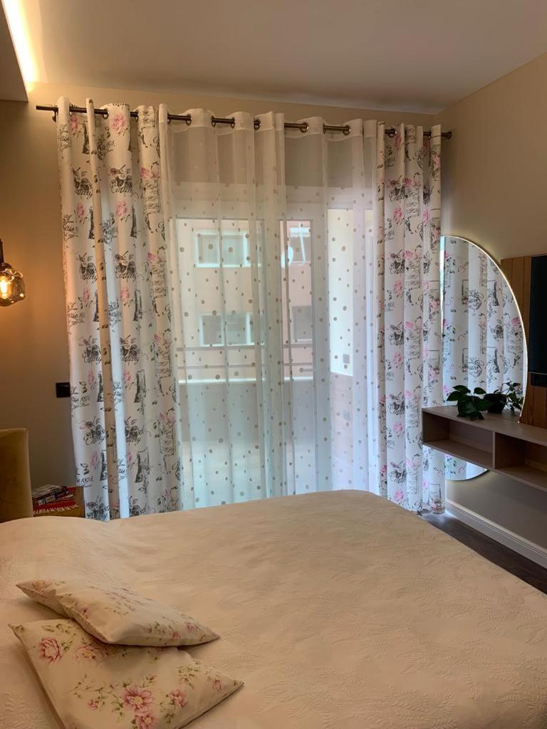 Central Deluxe Apartment