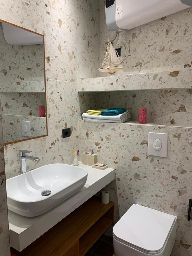 Central Deluxe Apartment