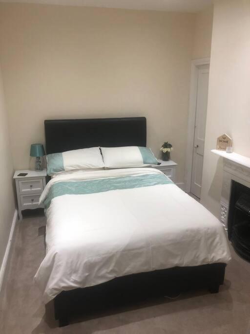 Dover Vacations - Victorian Town House in the Heart of Dover - Property Image 3