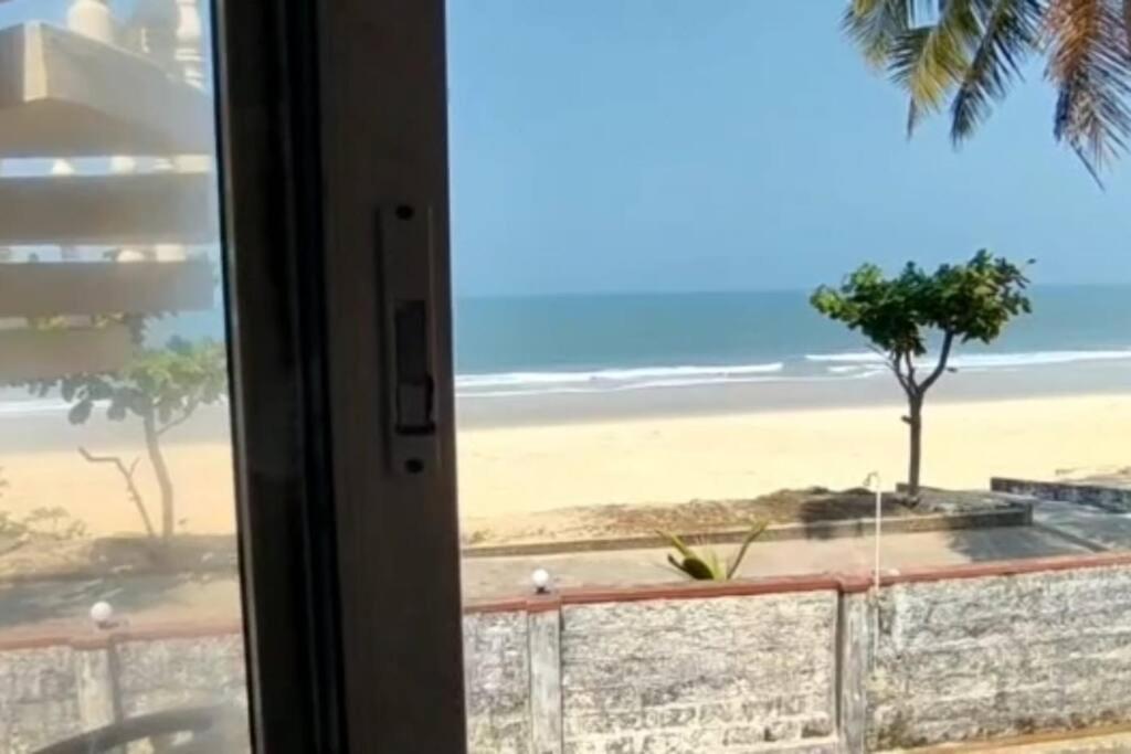 Beach Villa Homestays by VR PROPERTIES view 5