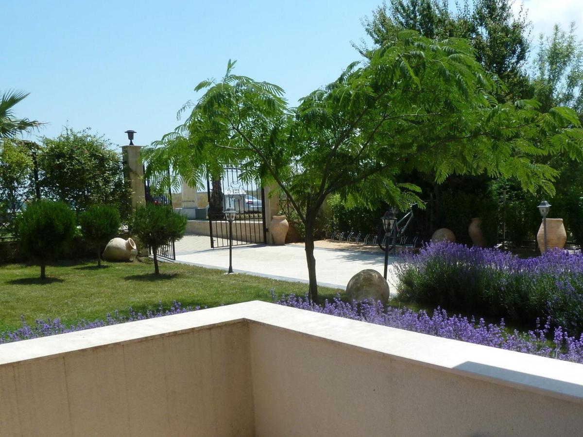 Golden Dunes Primorsko Apartments