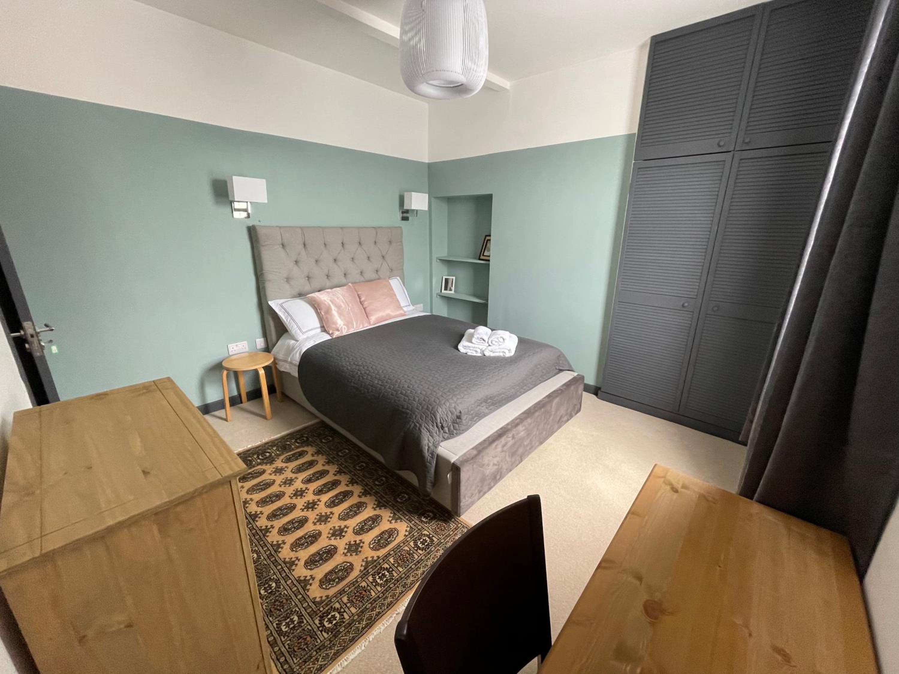 The Dance School - 1 and 2 Bedroom Apartments in the Heart of Chesterfield view 4