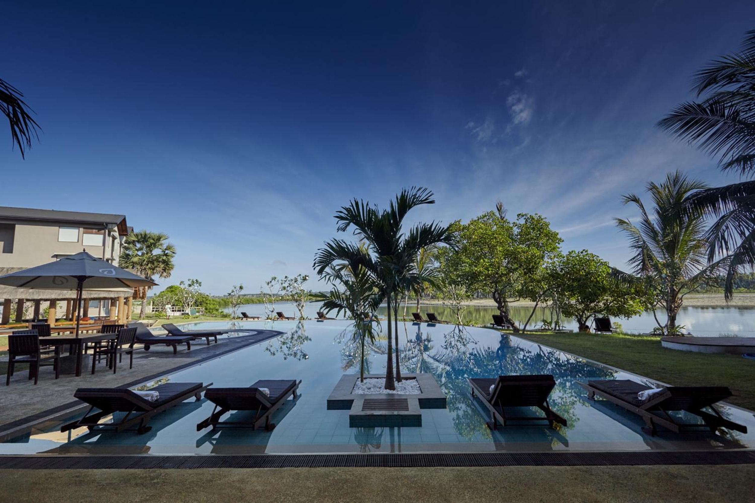 Amaranthe Bay Resort & Spa