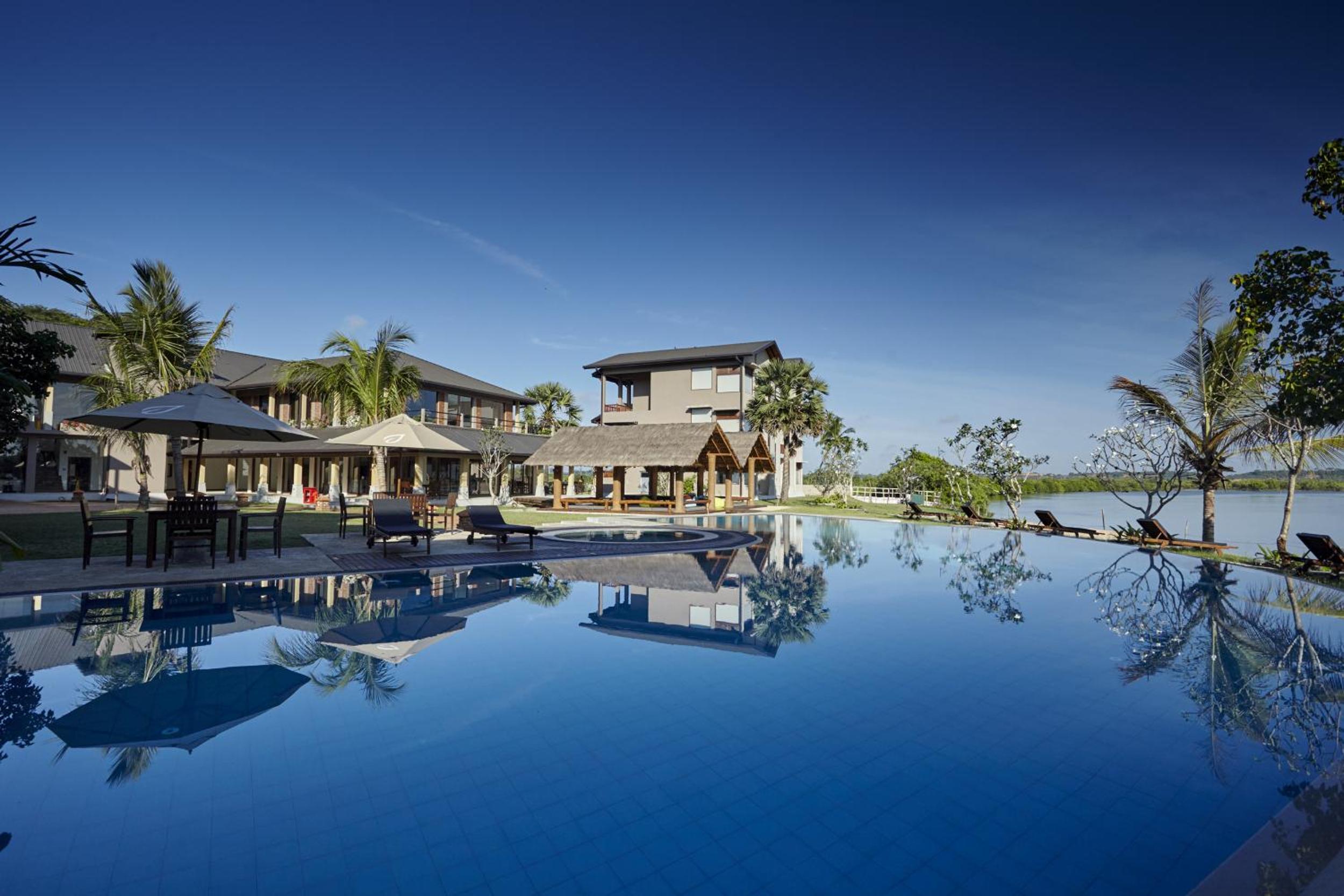 Hotel Amaranthe Bay Resort & Spa - Image 1
