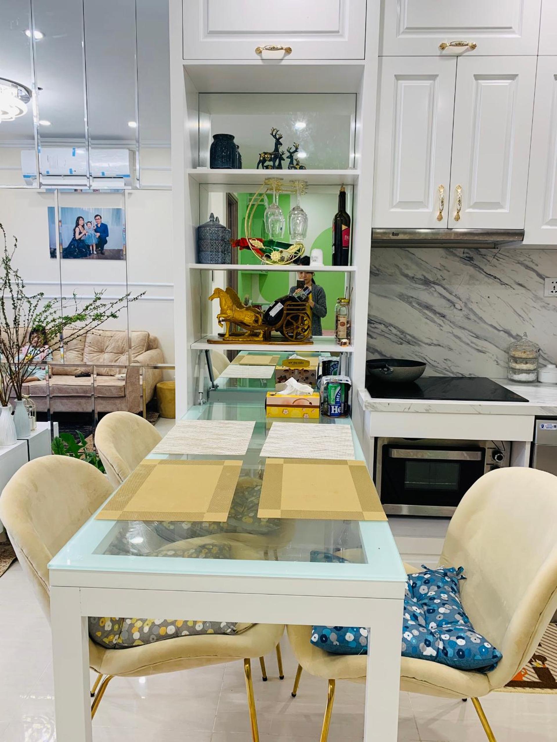 Lu Luxury Homestay et Apartment - Vinhomes Smart City Hanoi