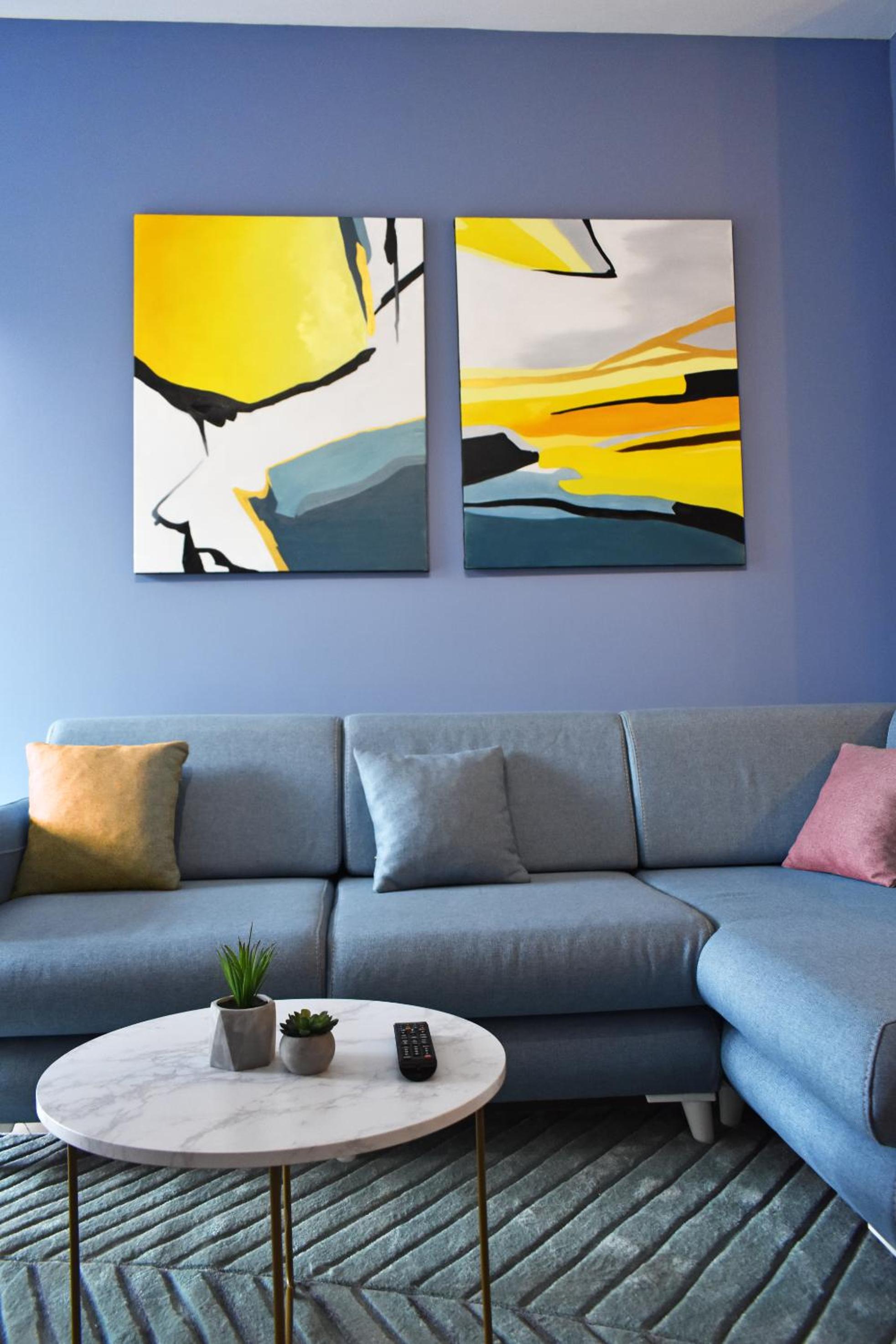 Vibrant Apartment