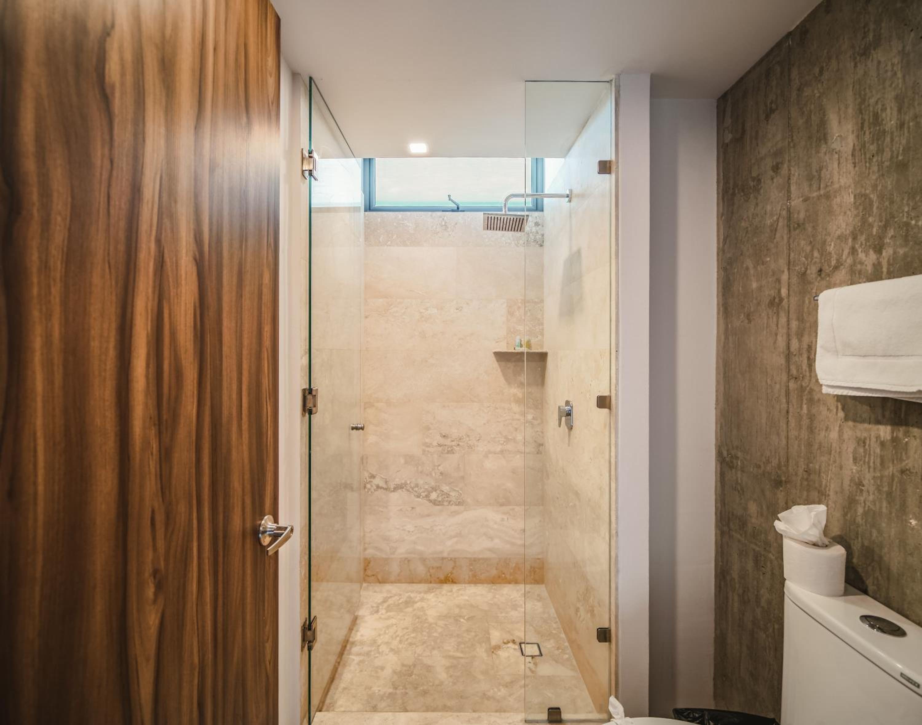 Stunning 1BR with Jacuzzi Cenote