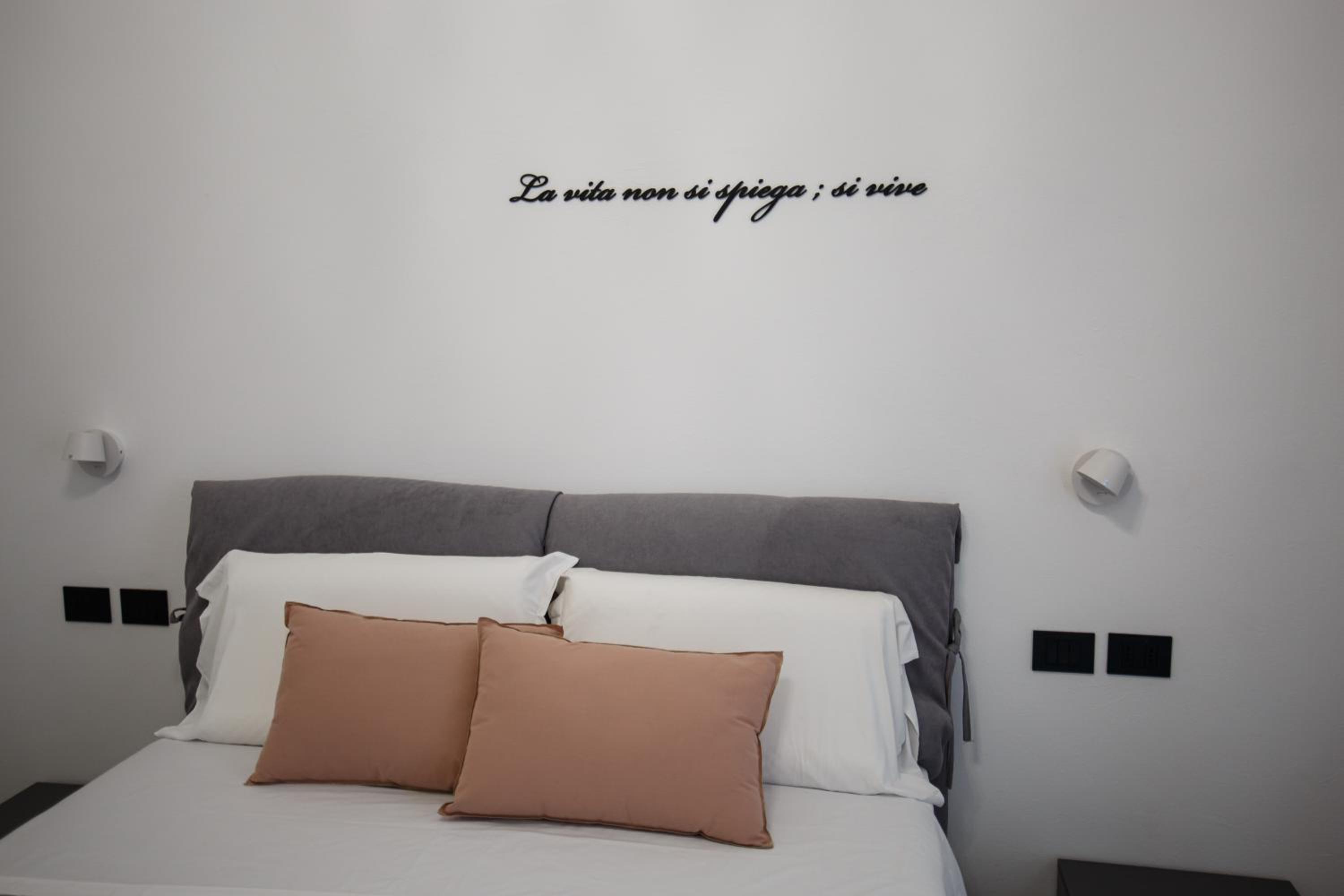 Photo 52