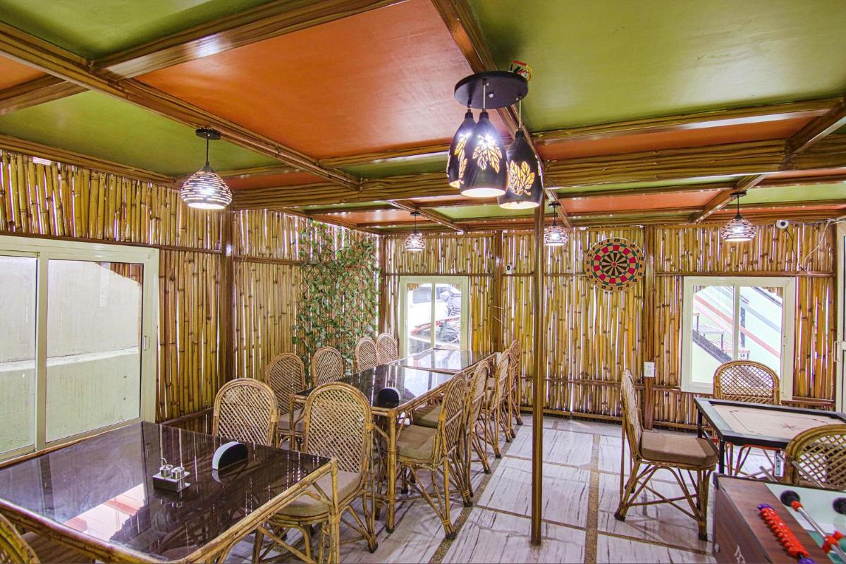 restaurant