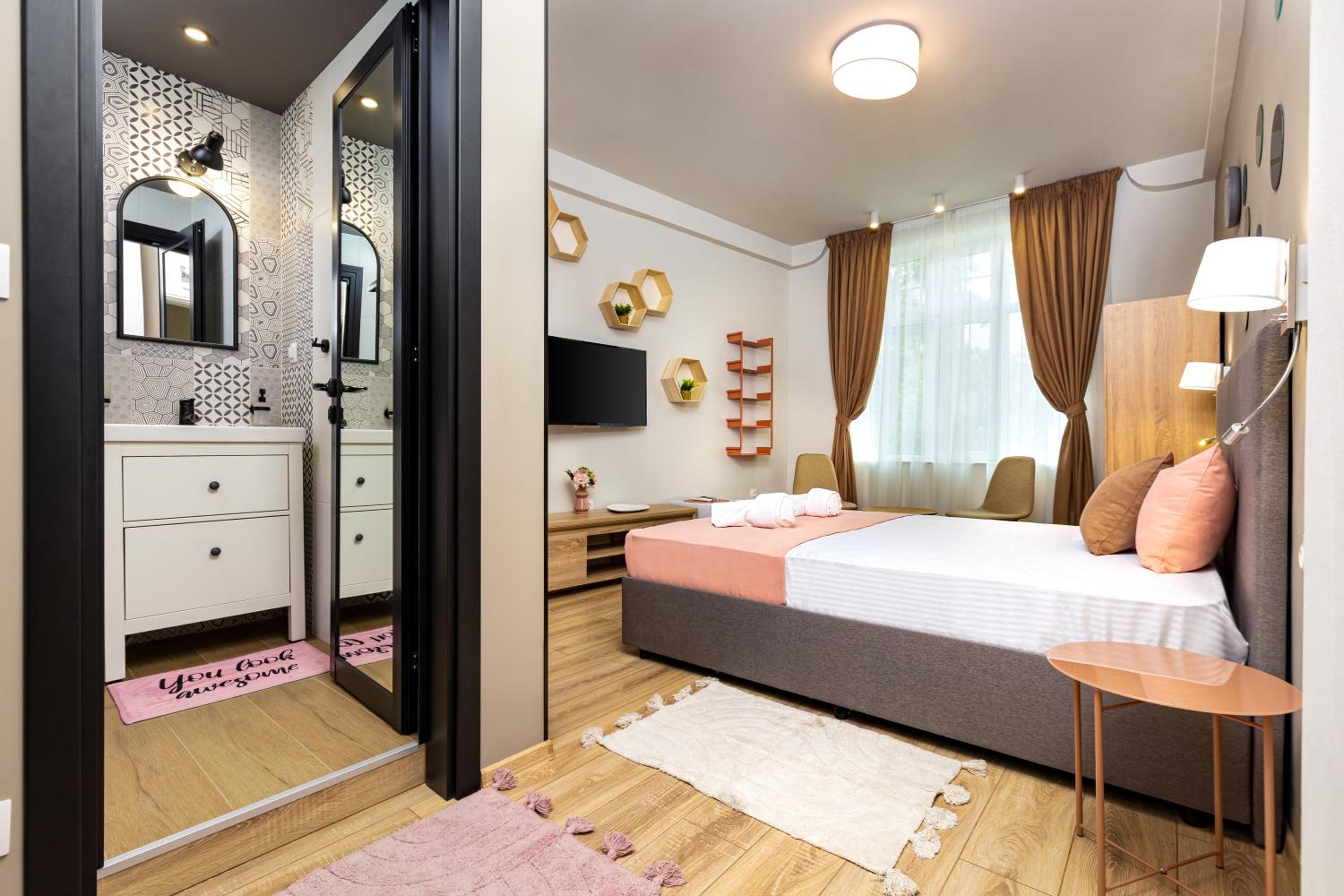 hotel room
