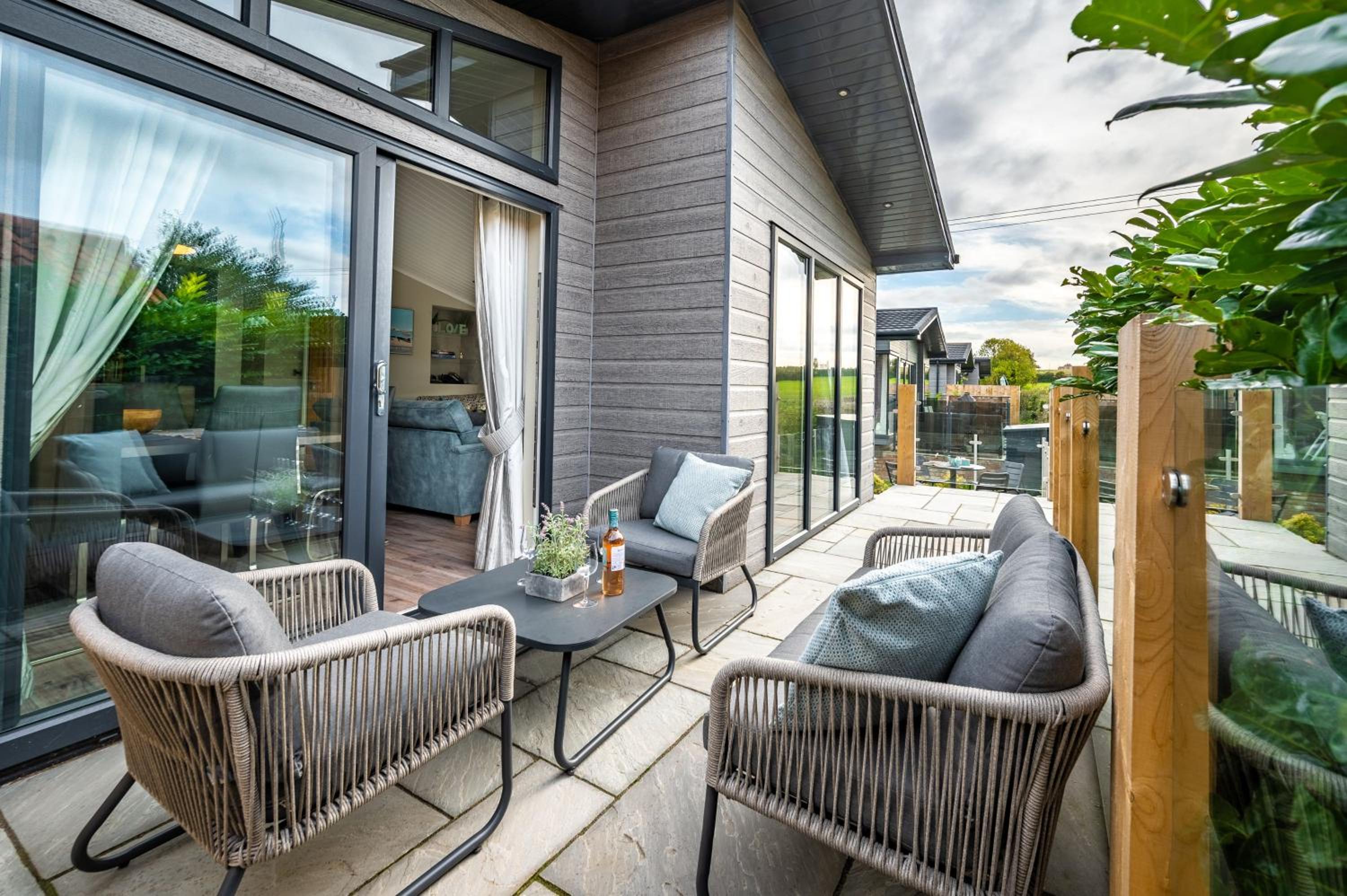 Field Lodge view 5
