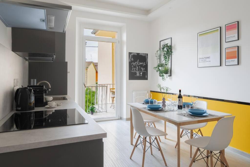 Via Pollaiolo, 55 - Florence Charming Apartments - Comfort e Stile a 350mt dal Tram! First floor with elevator and car places on street