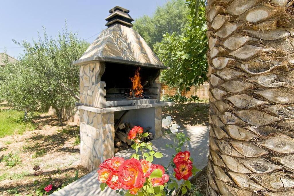 Eden Holiday House with private Pool and Vineyard
