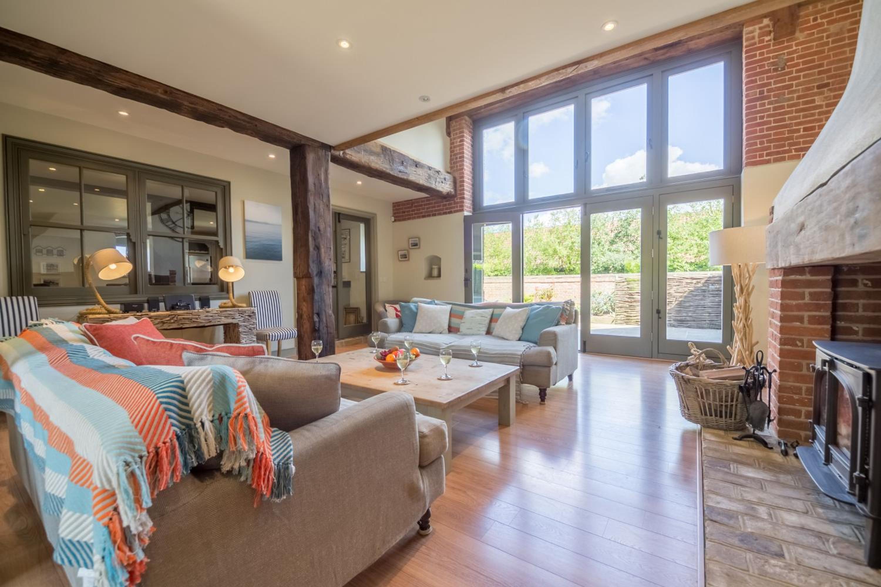 5 Ivy Farm Barns view 2