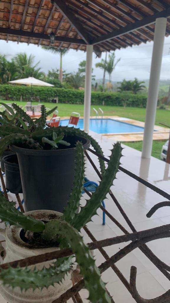 Casa com piscina, privativa, diarista, em condomínio, Bonito-Pe