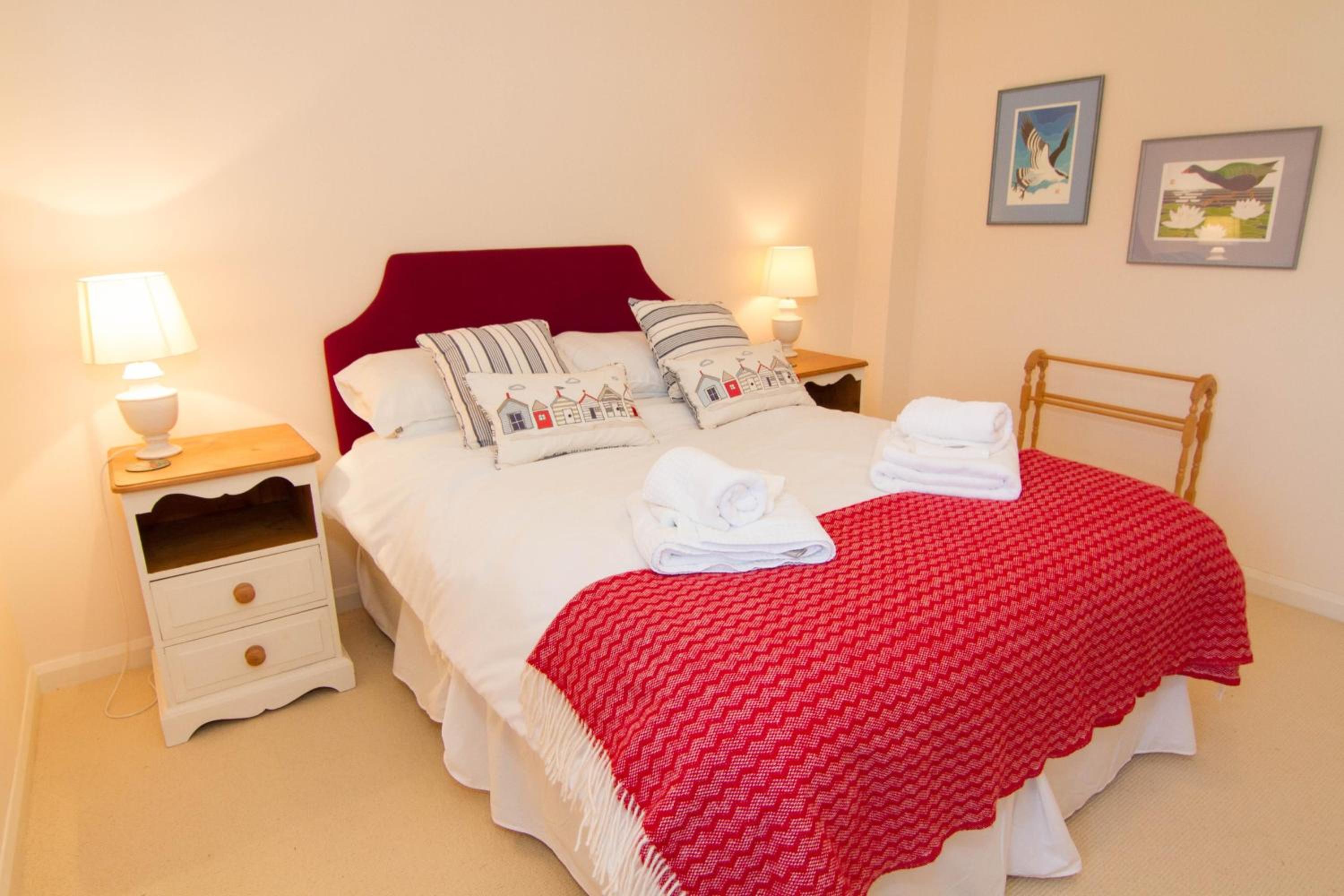2 Priory Court view 3