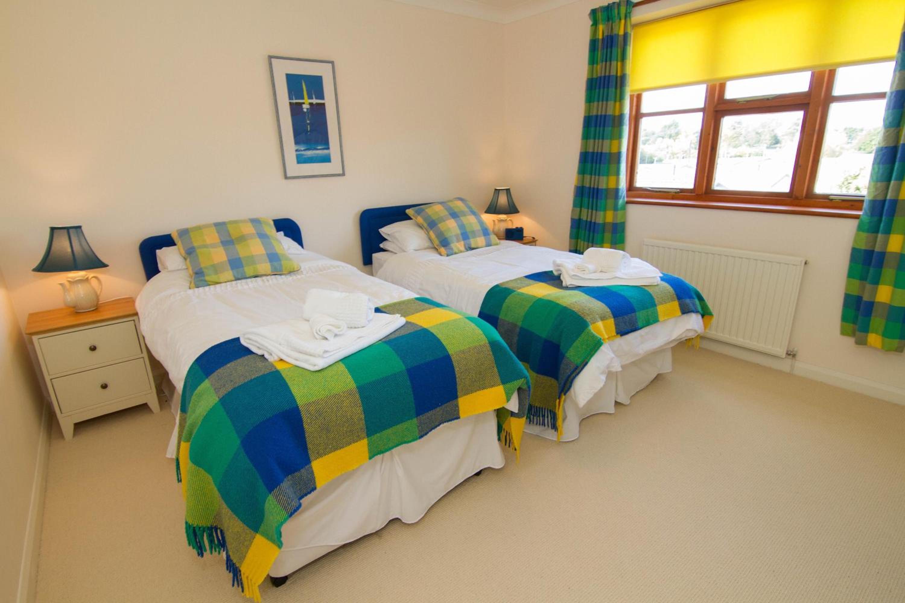 2 Priory Court view 4