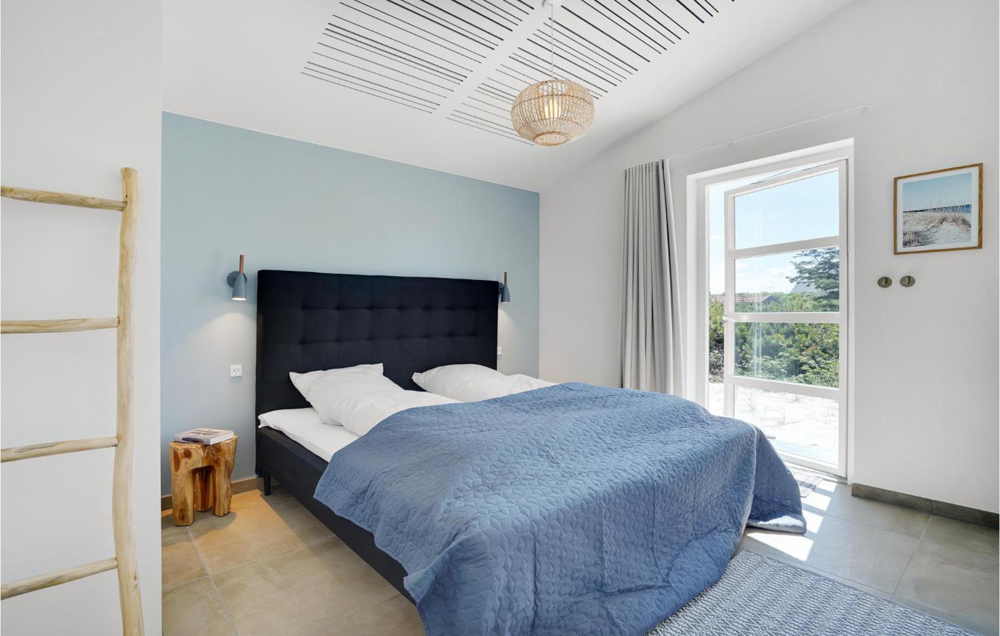 Cozy Home In Hvide Sande With Sauna