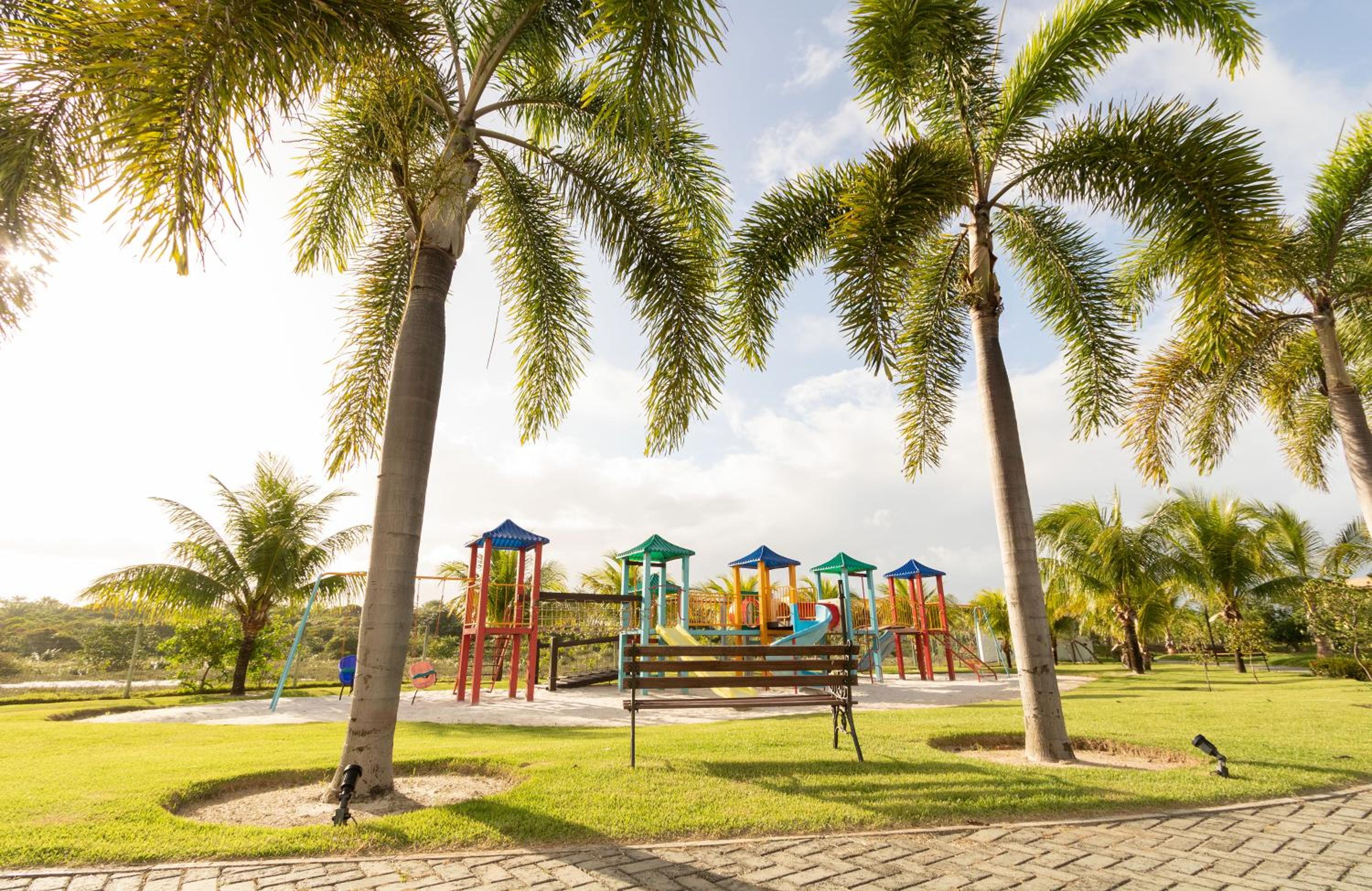 Luxo Térreo com Jardim IBERO Praia do Forte