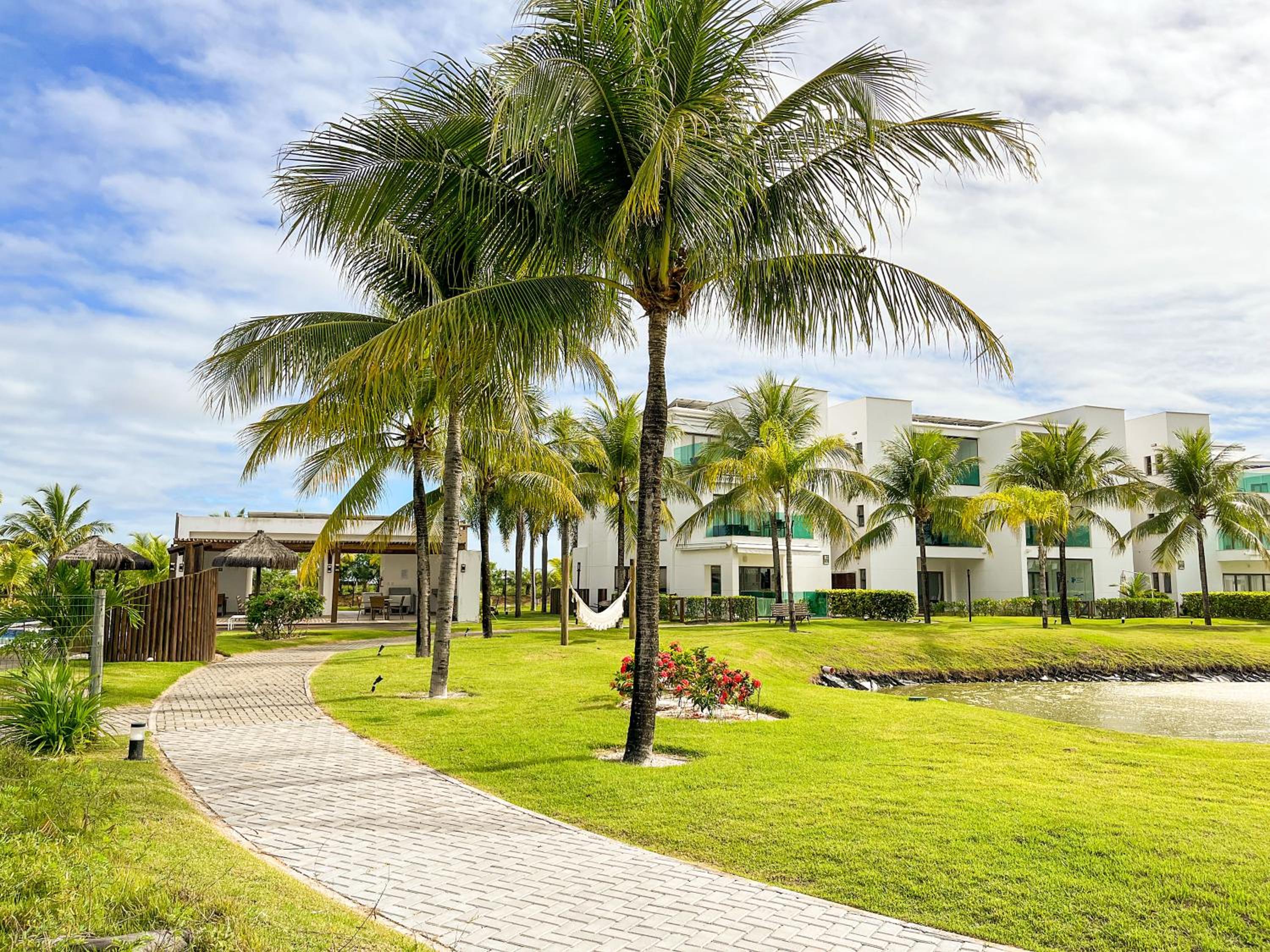 Luxo Térreo com Jardim IBERO Praia do Forte