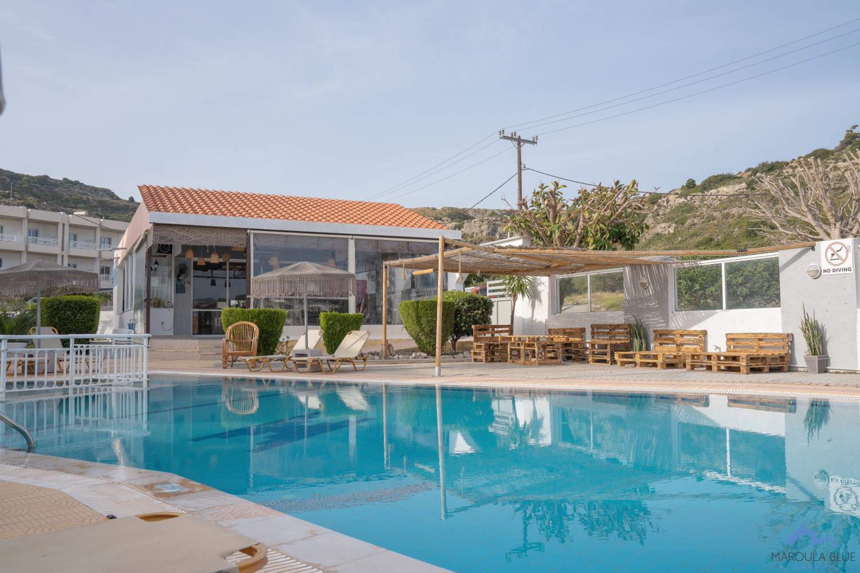 Casa Blue Sarantis