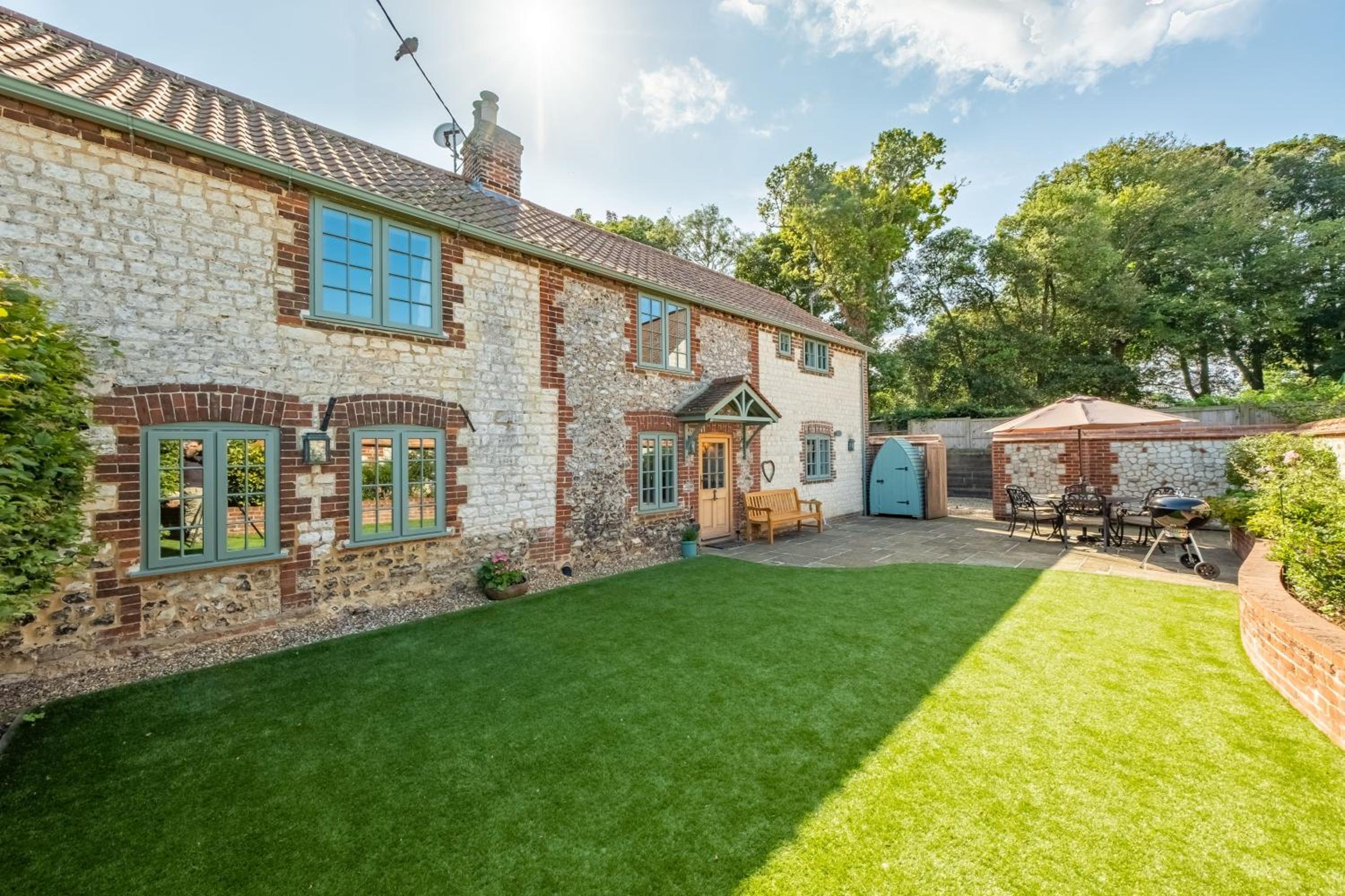 Pine Cottage