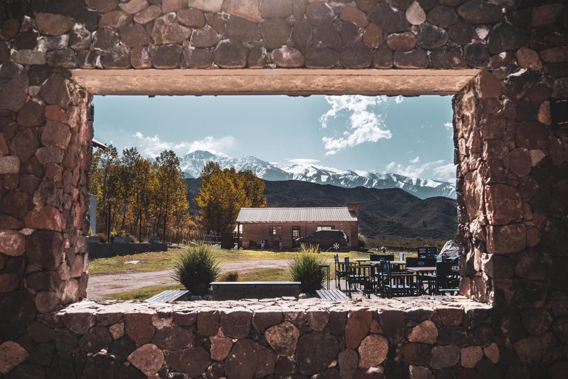 Ayres de Uco Lodge & Wine Lovers