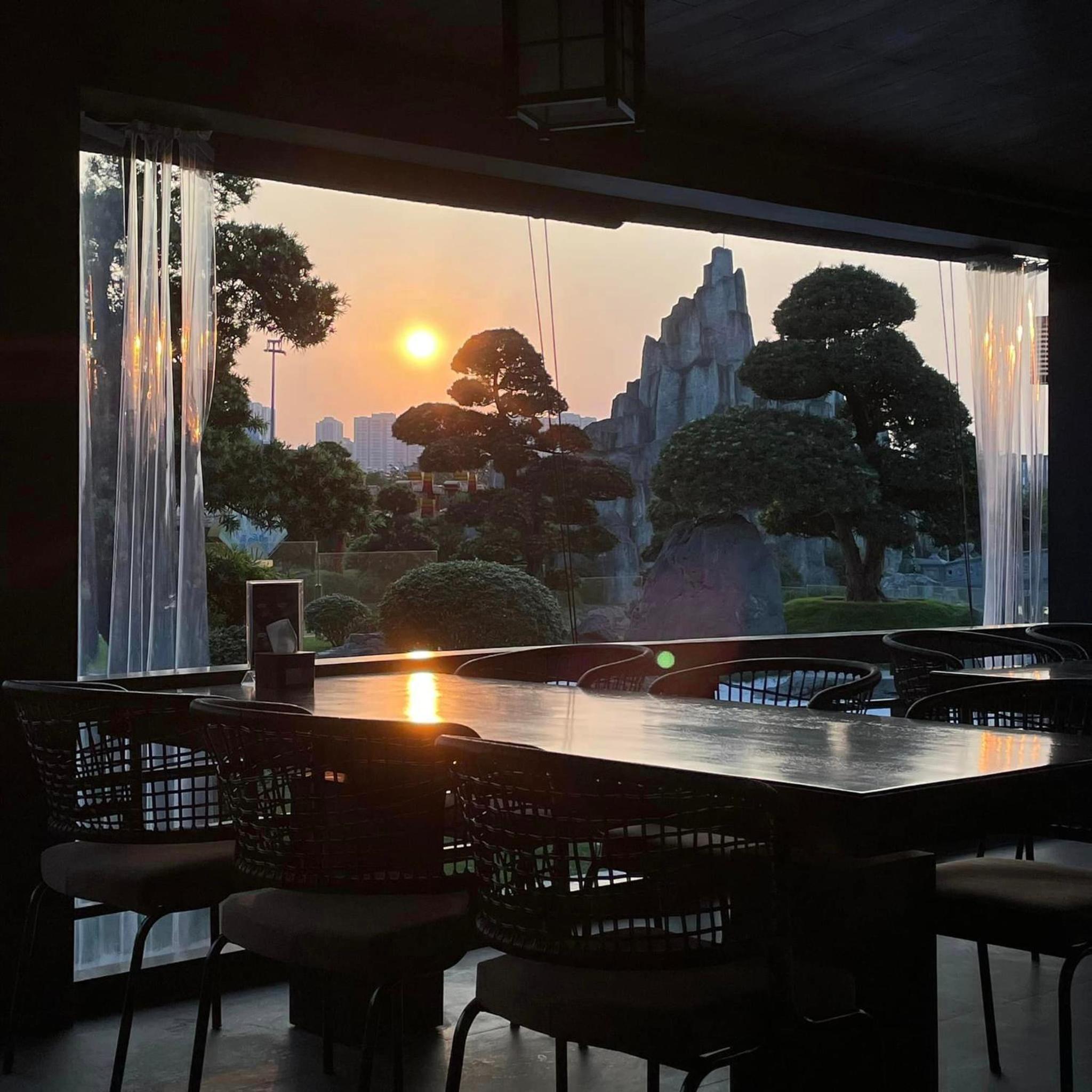 Lu Luxury Homestay et Apartment - Vinhomes Smart City Hanoi