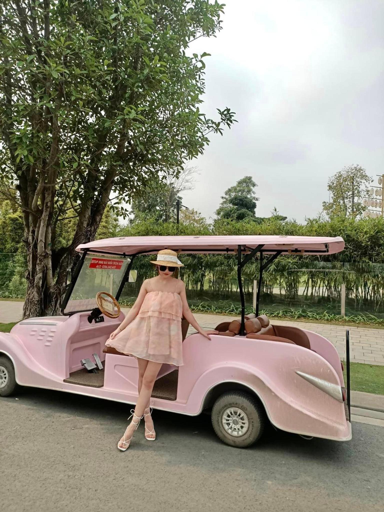 Lu Luxury Homestay et Apartment - Vinhomes Smart City Hanoi