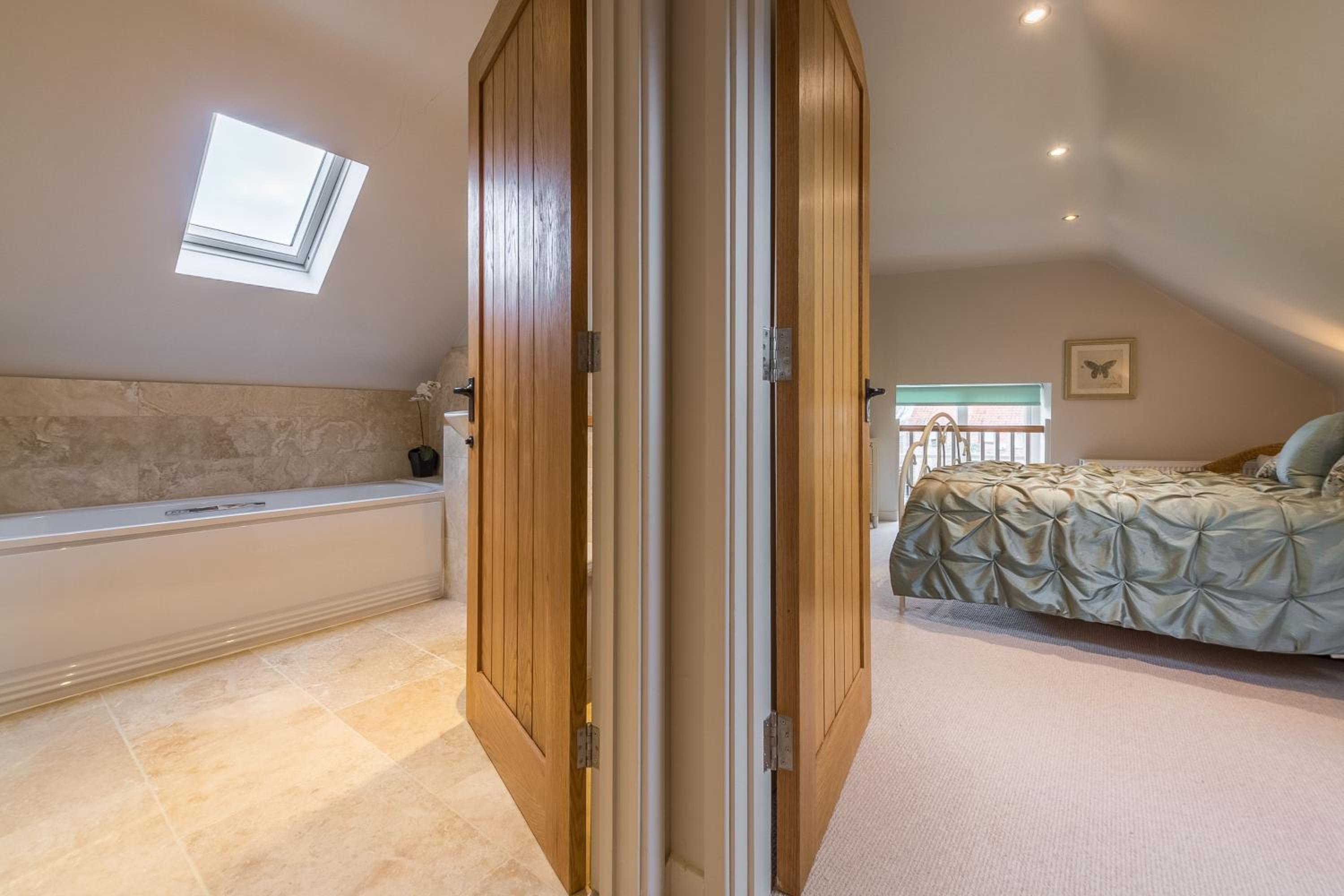 Coach House D