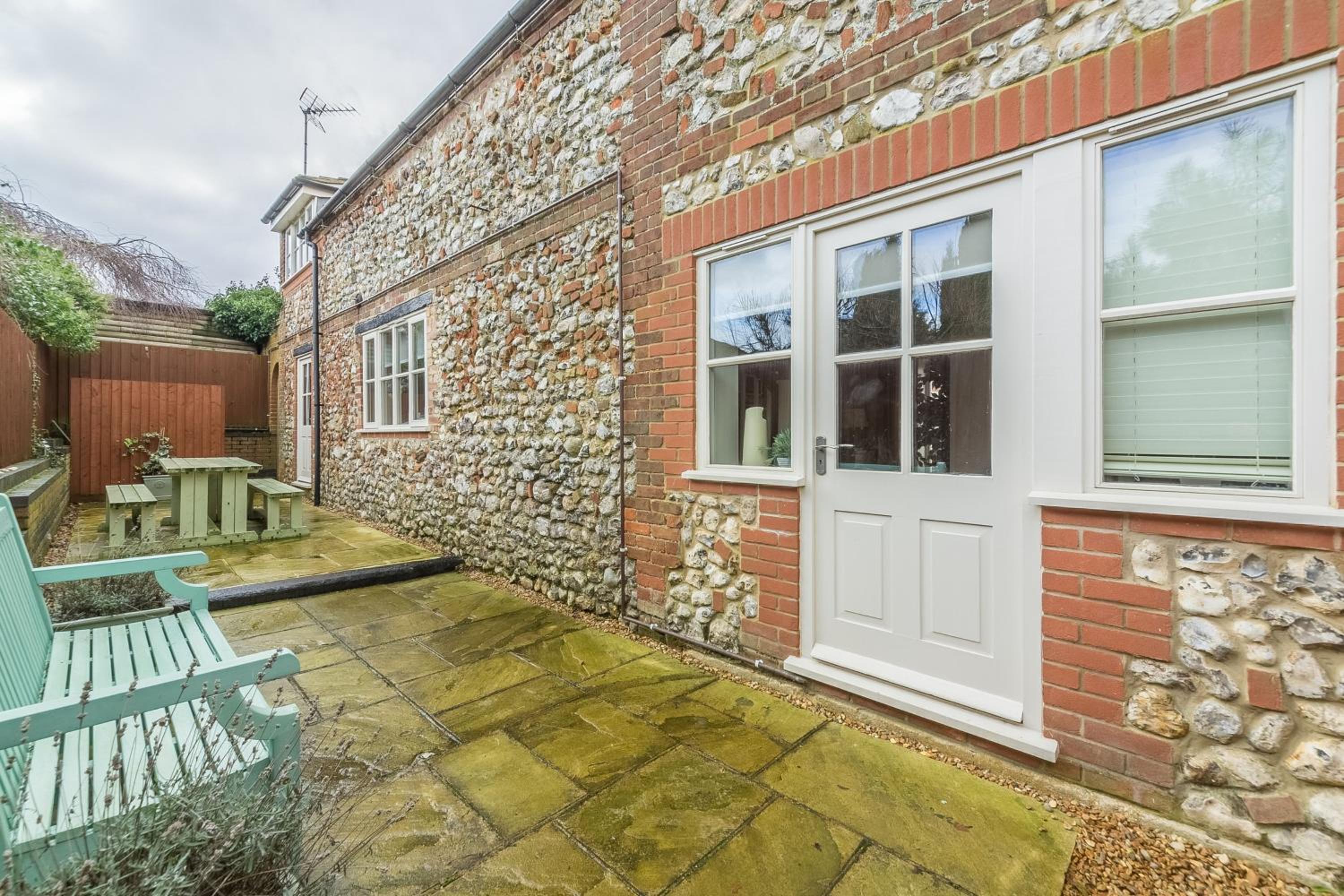 Coach House D