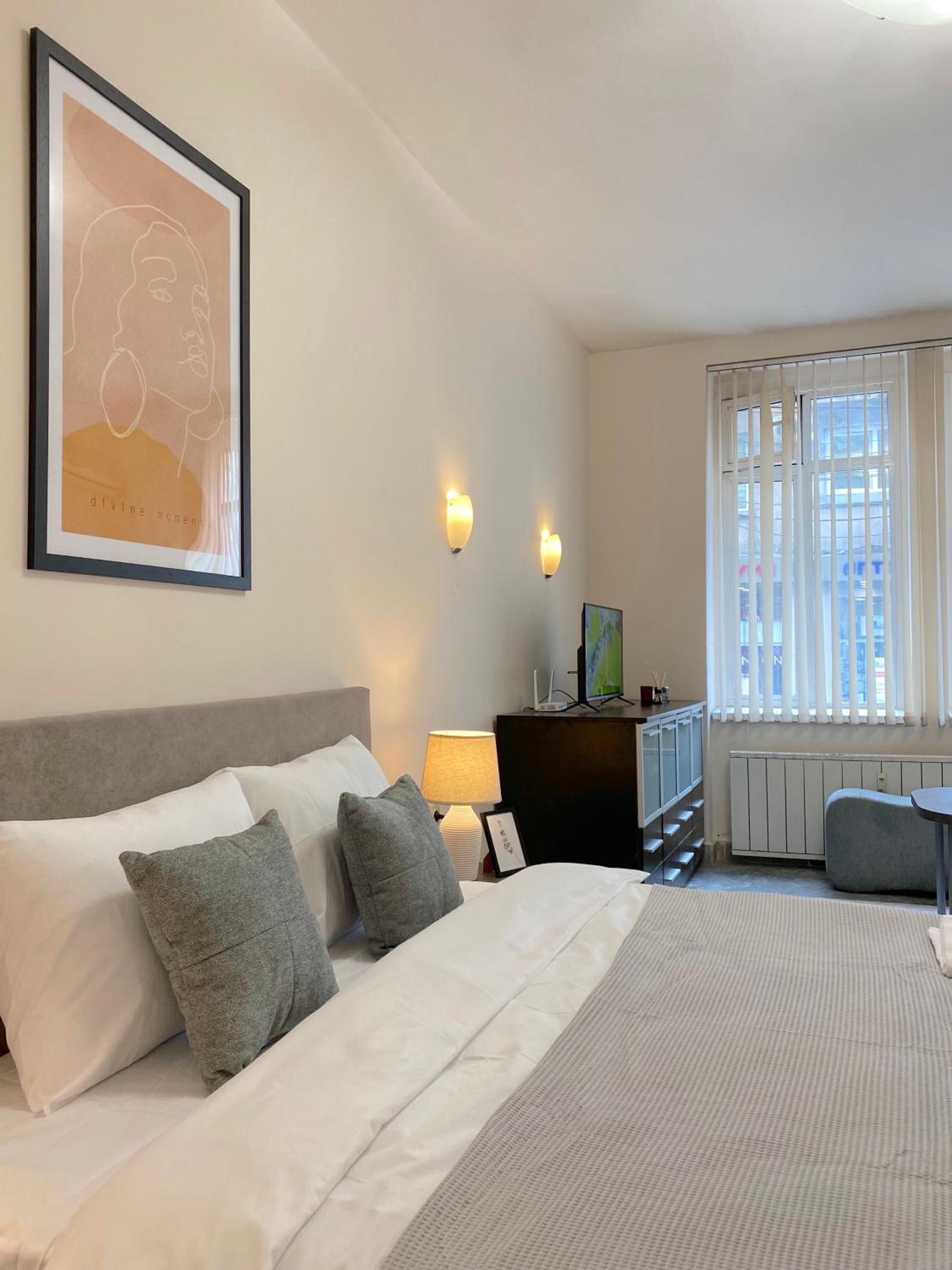Top City Centre 1BR Apartment for 4 Guests & Fast Wifi