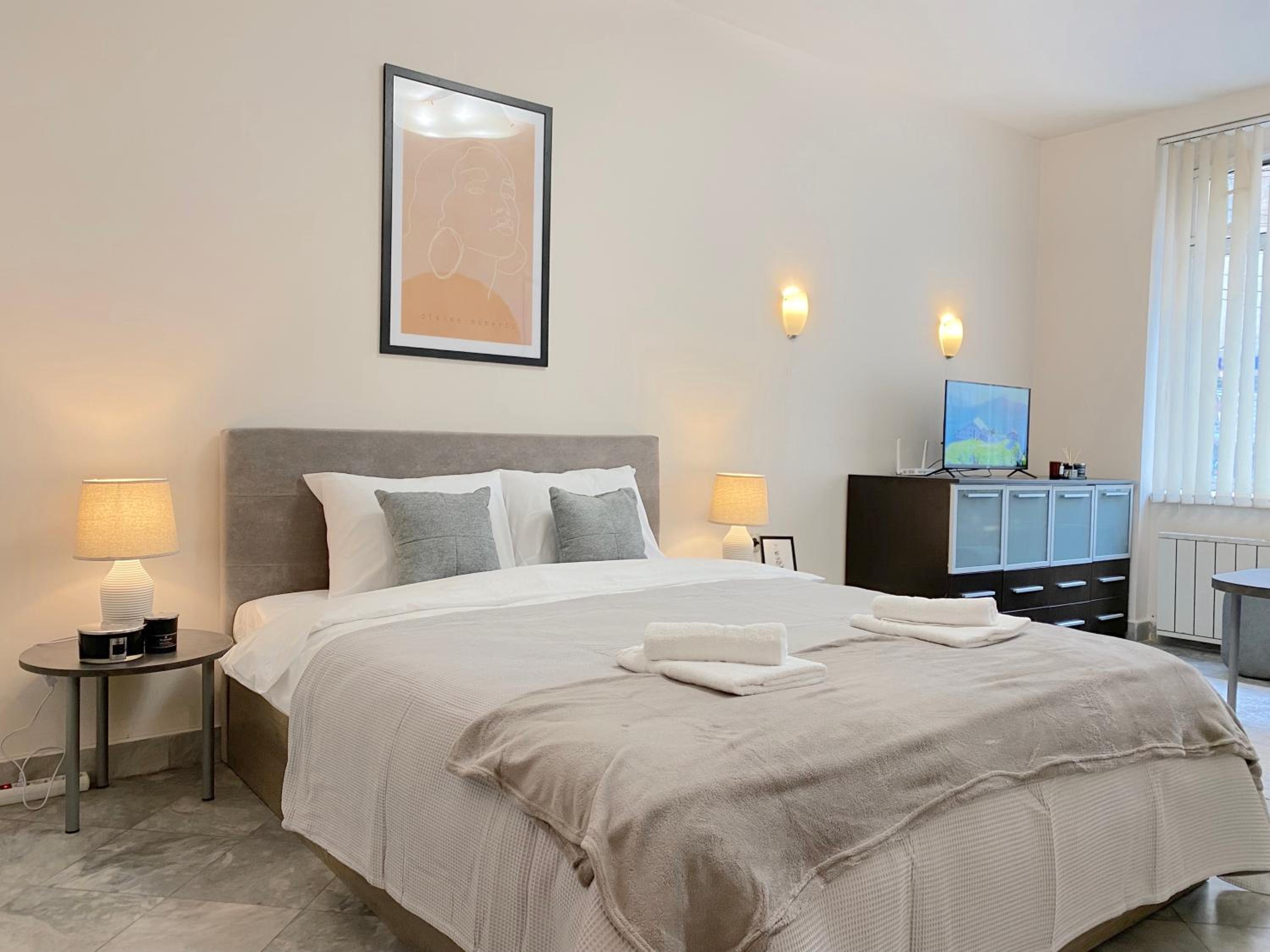 Top City Centre 1BR Apartment for 4 Guests & Fast Wifi