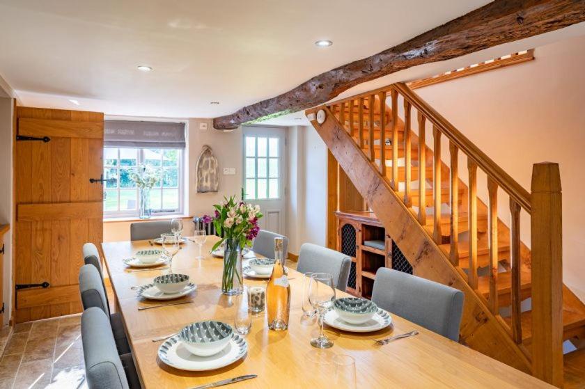 Swan Cottage