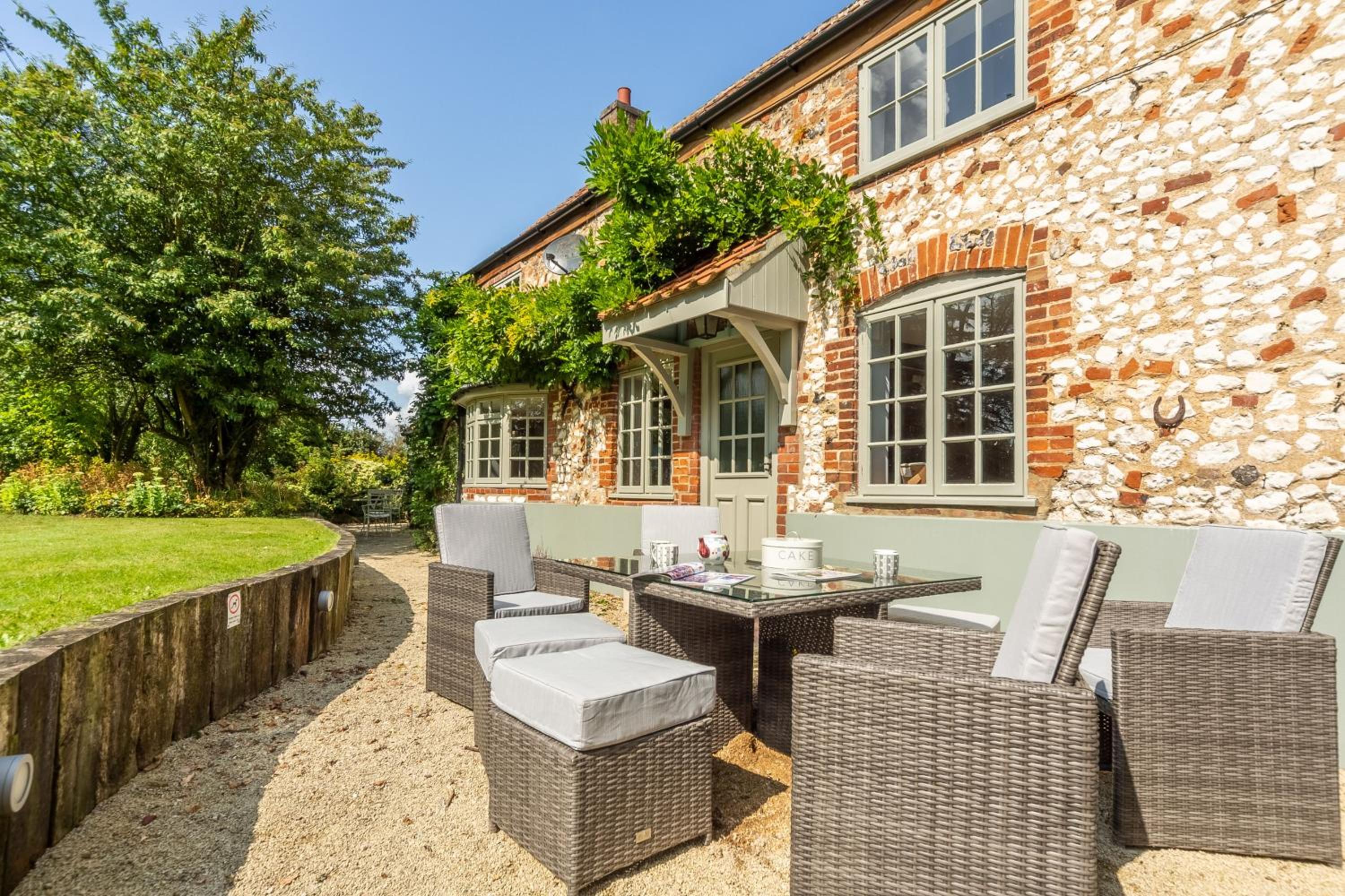Swan Cottage