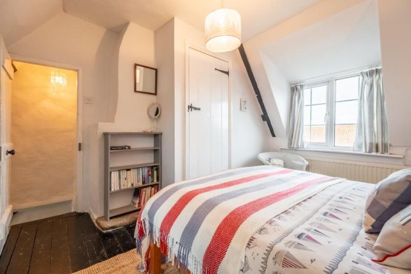 Harbour View Cottage