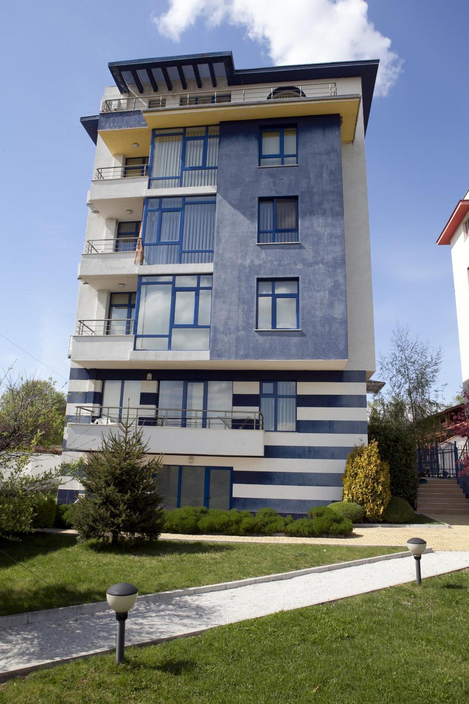Photo 14