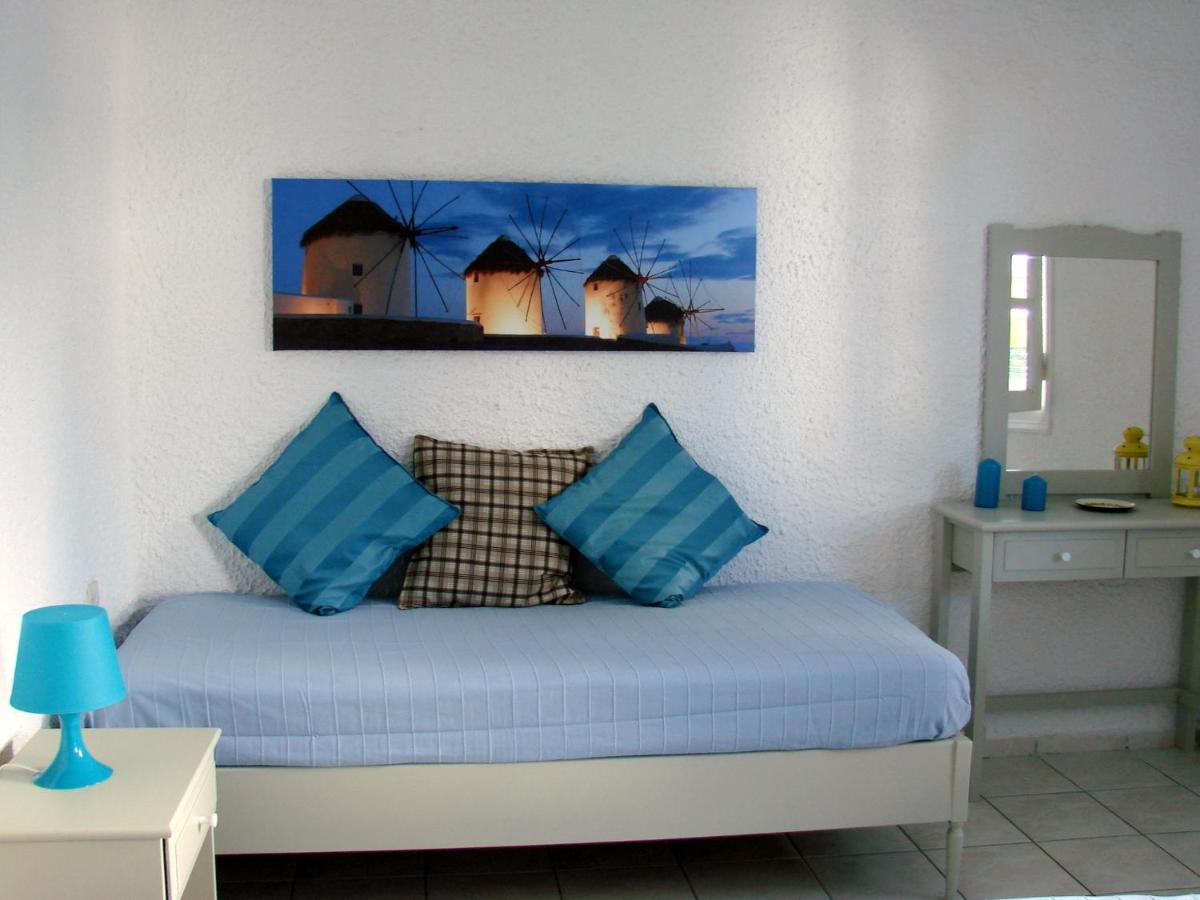 Aegialis Studios & Rooms