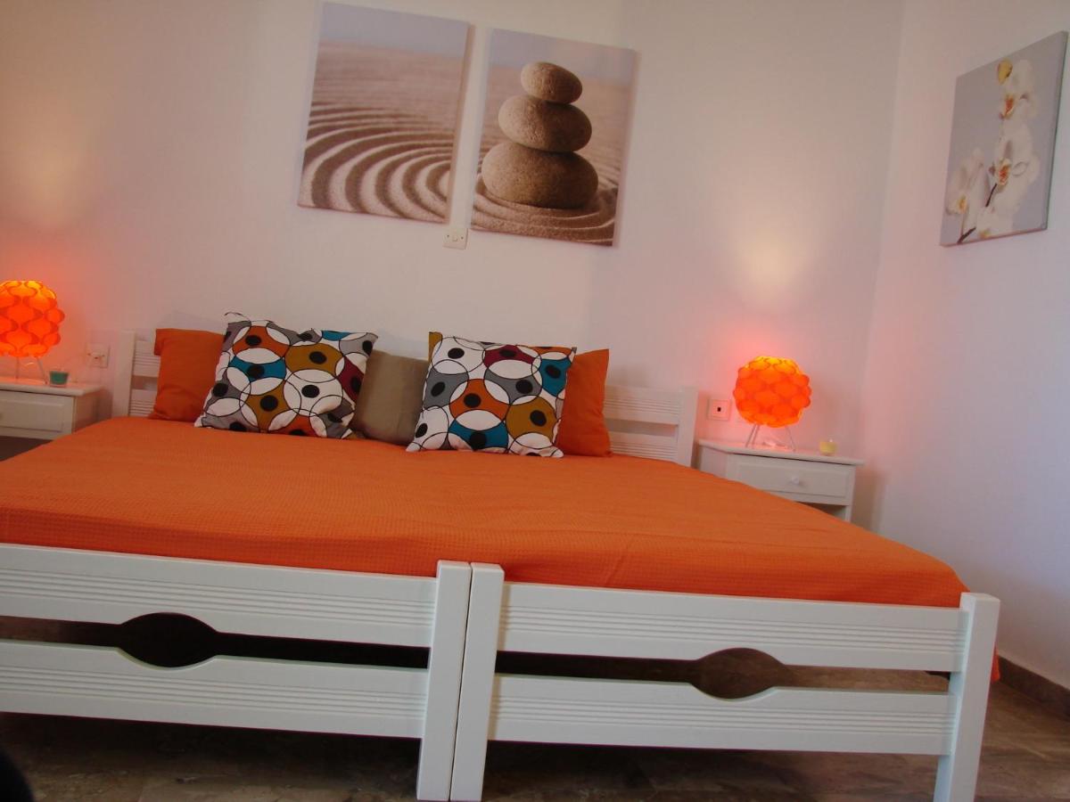 Aegialis Studios & Rooms