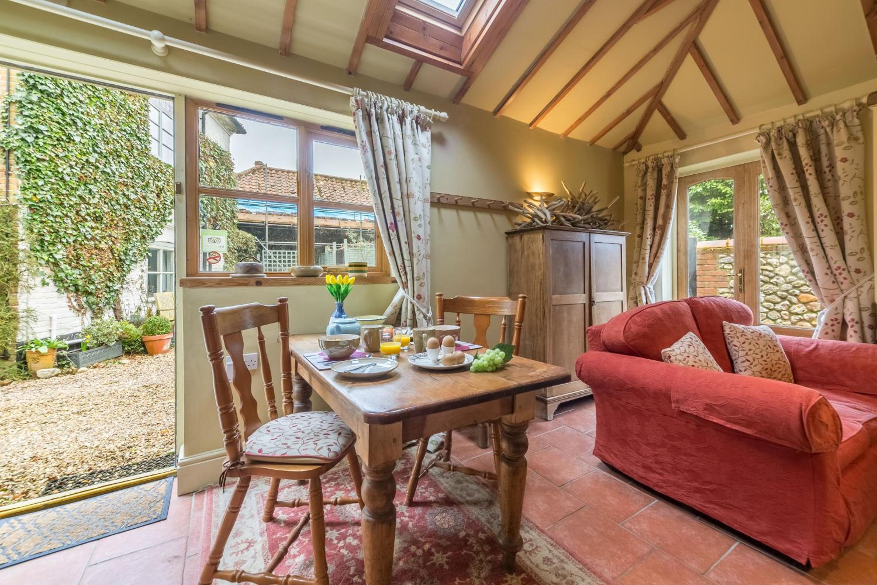 Holland House Barn view 3