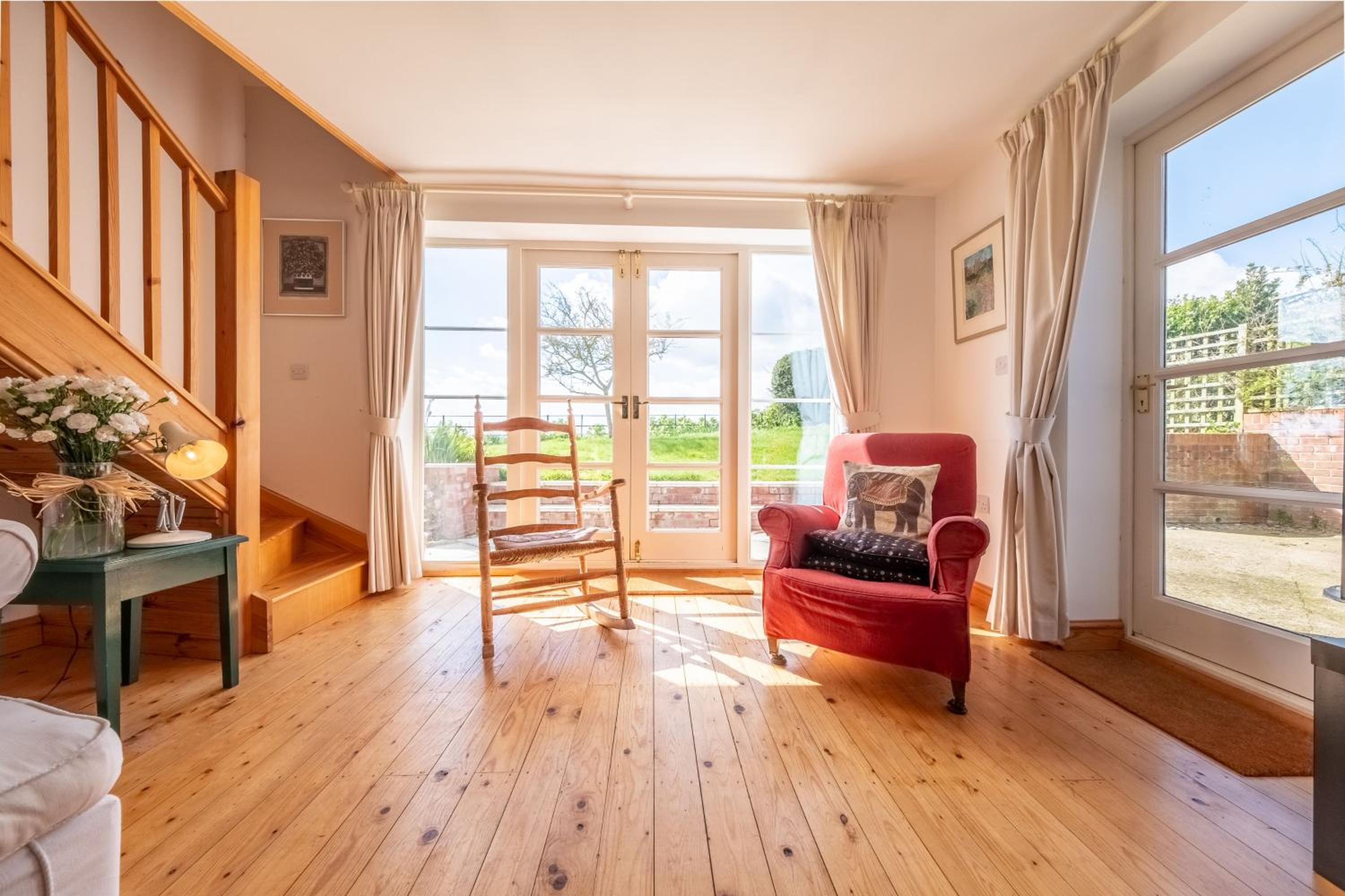 Gallery Cottage