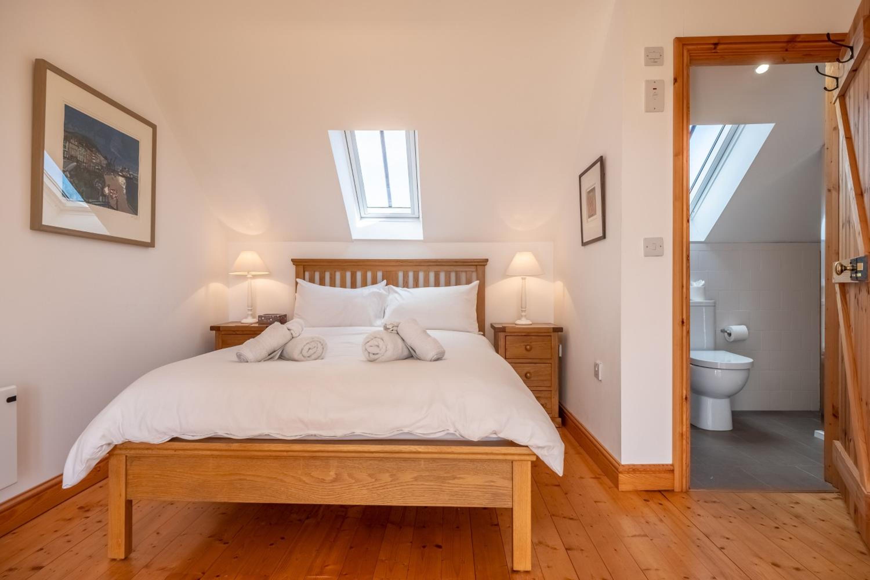 Gallery Cottage