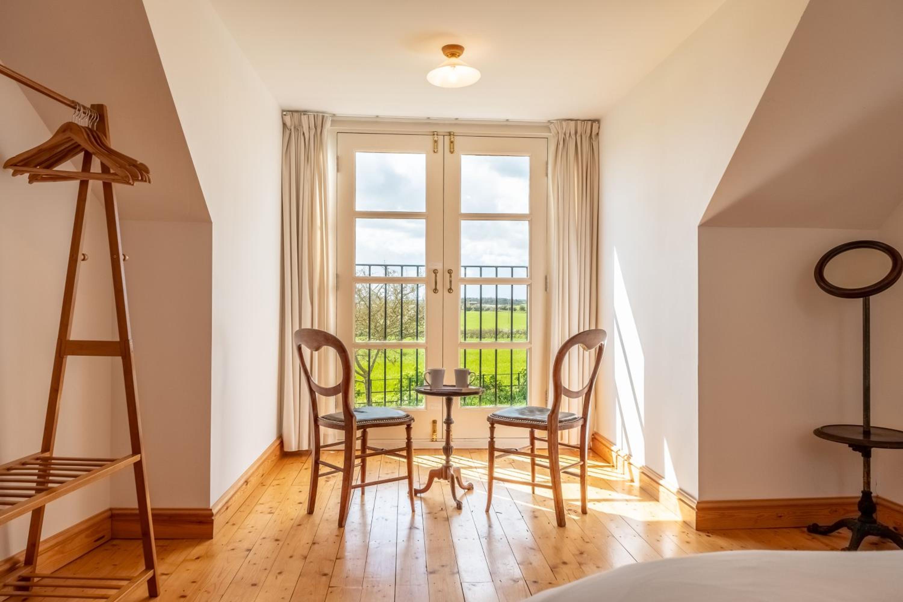 Gallery Cottage
