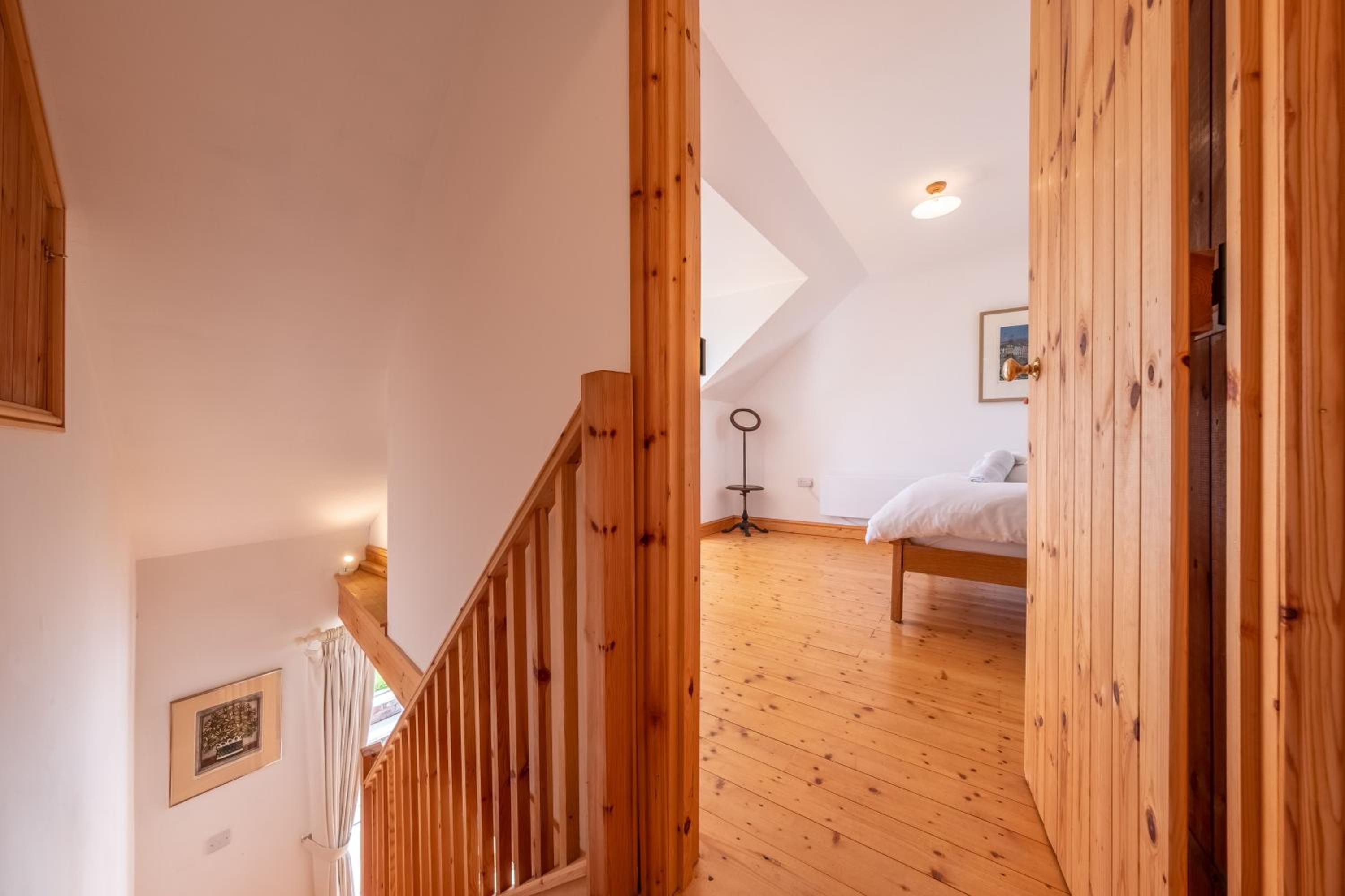 Gallery Cottage