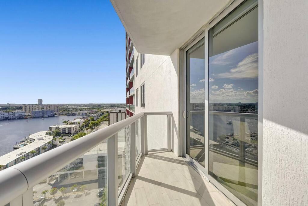 Modern Ocean View 3 Bedroom Condo Resort Amenities view 5