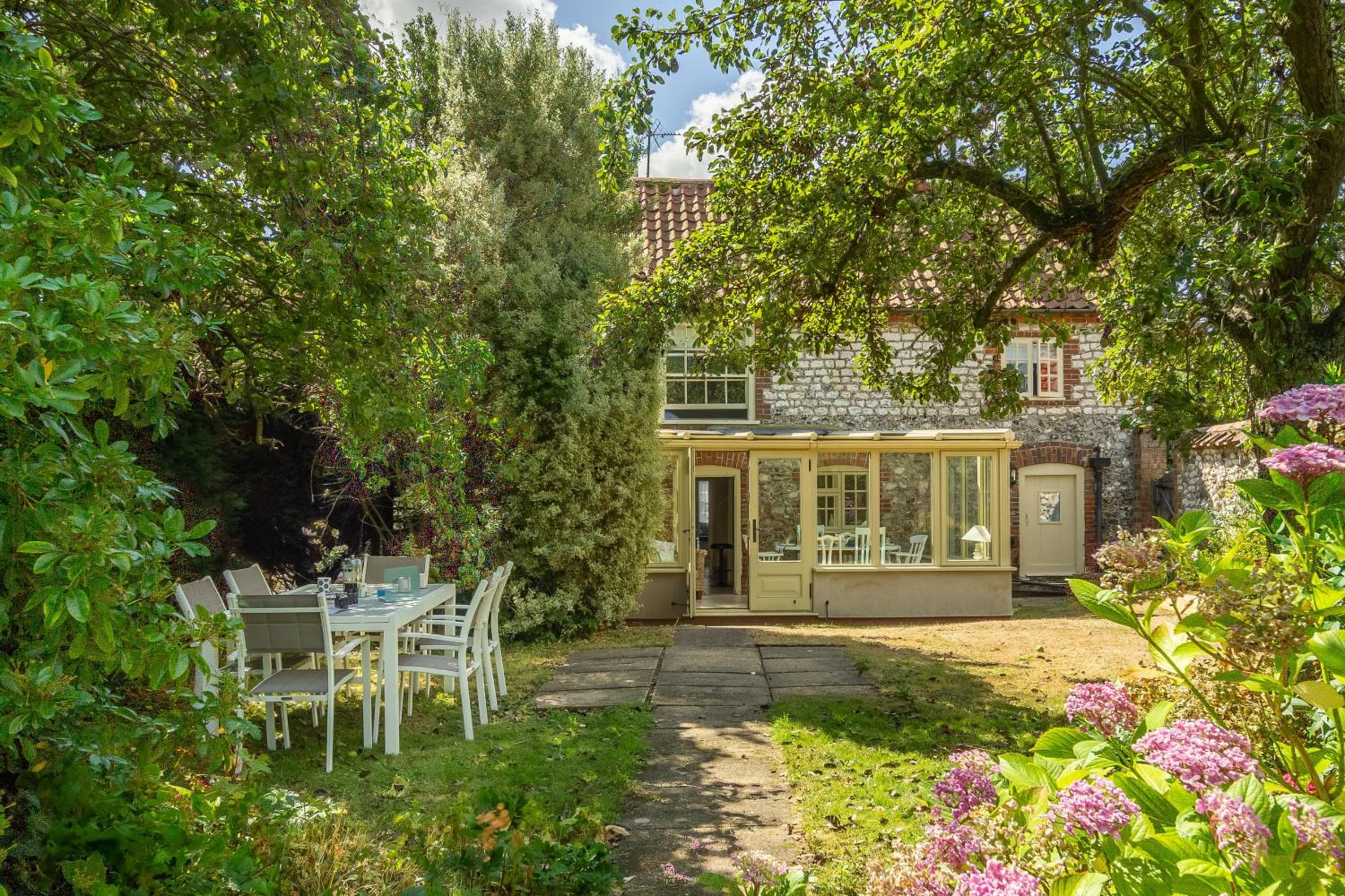Chestnut Cottage