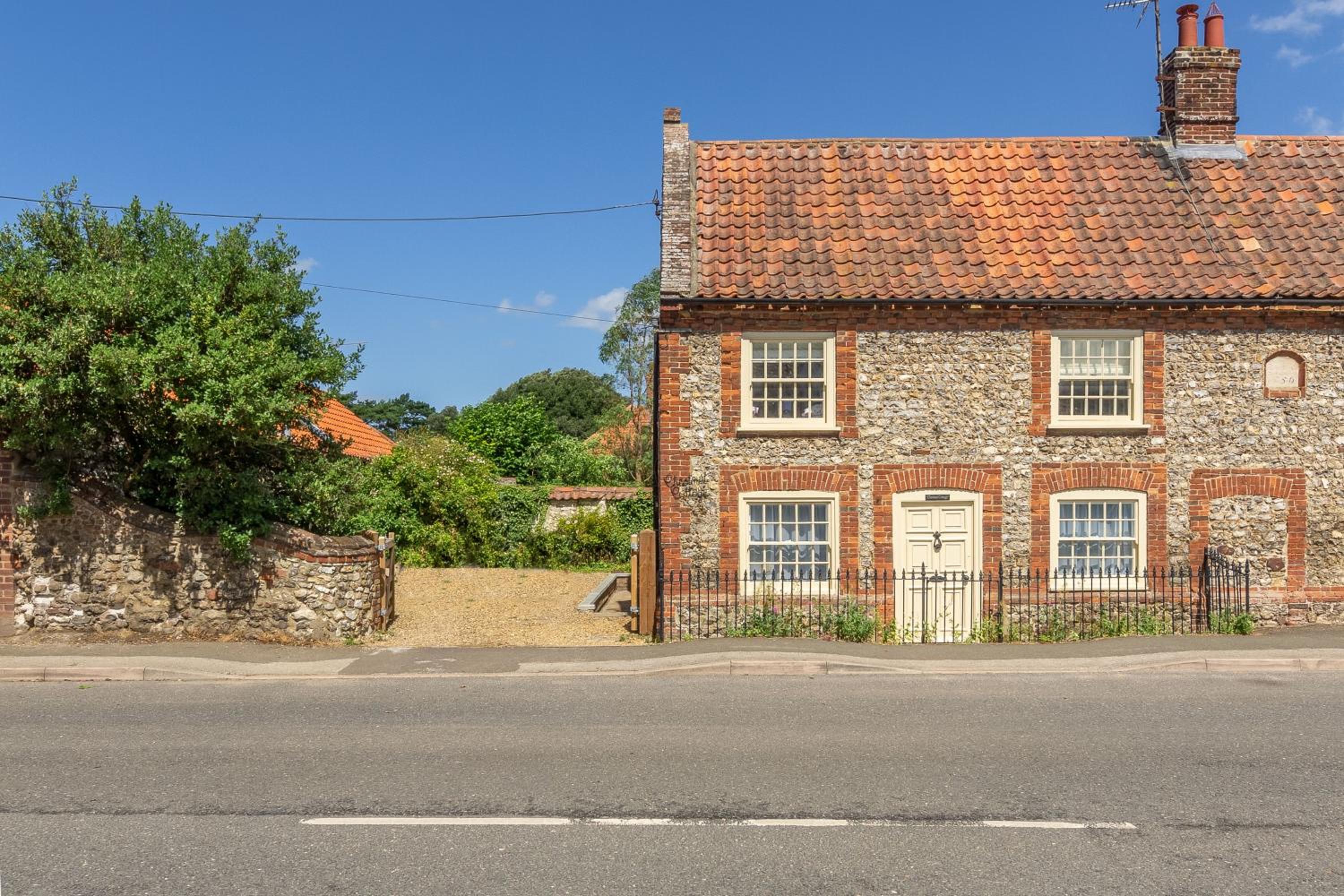 Chestnut Cottage