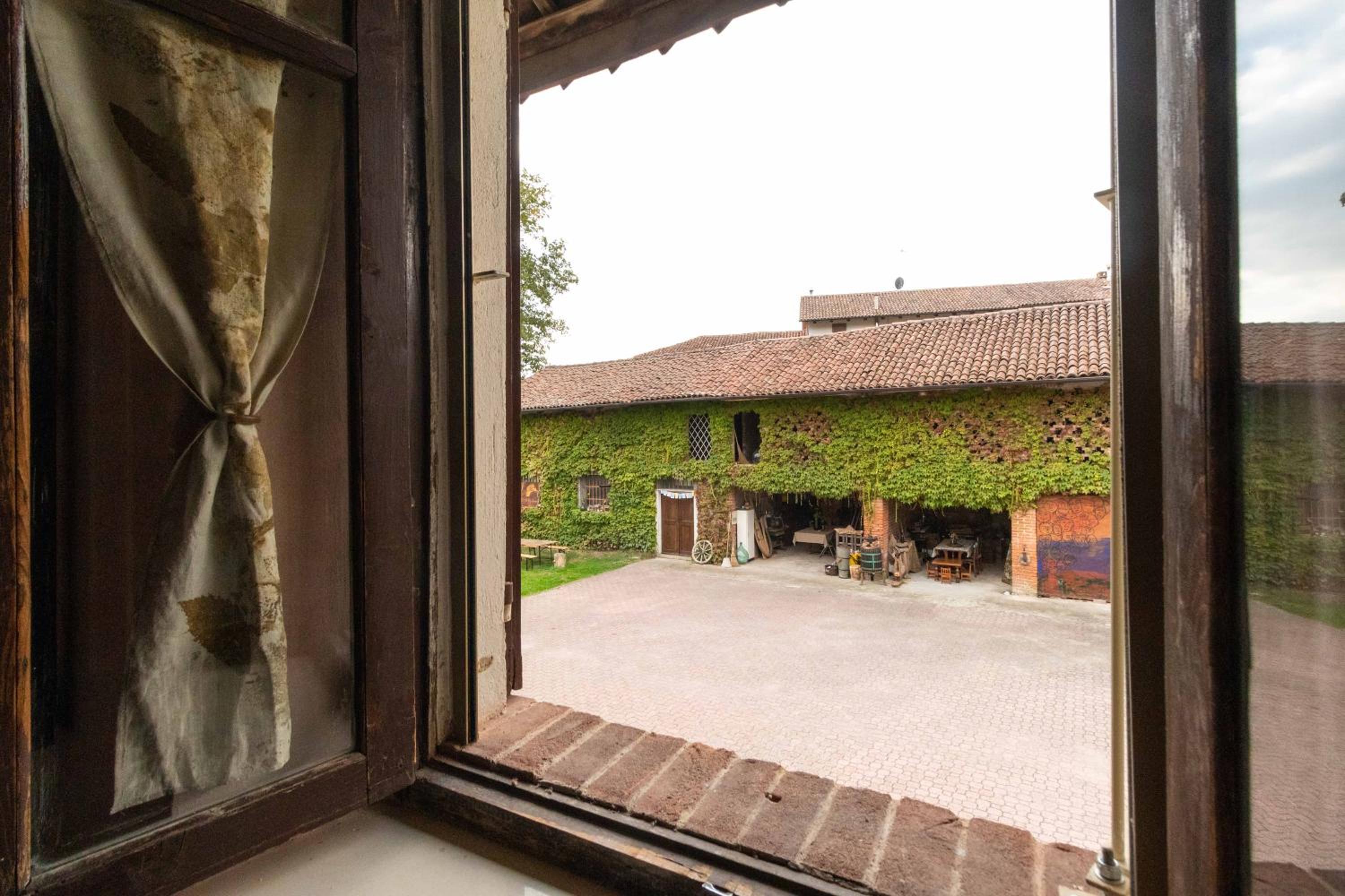 Casa delle foglie sussurranti