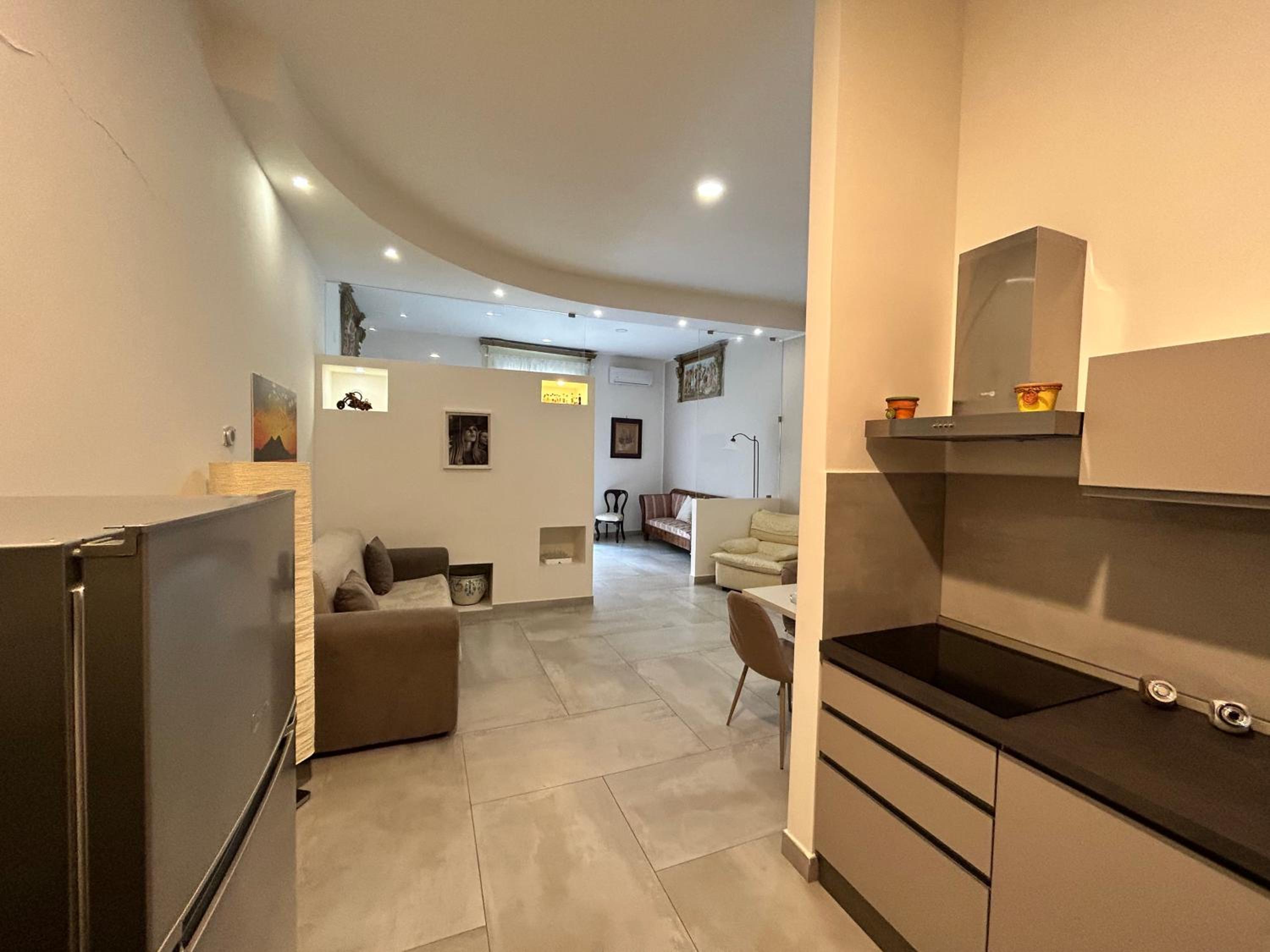 questo rinascimento CASA BRIGITTE en Naples — kitchen